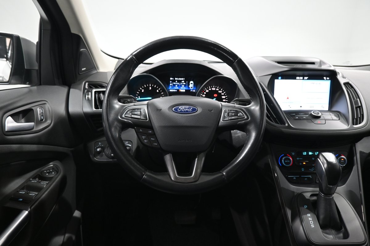 Foto Ford Kuga 18