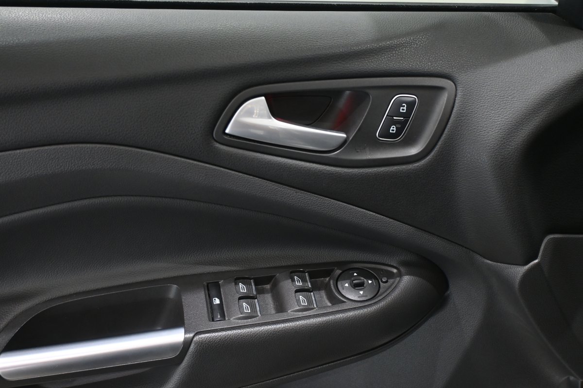 Foto Ford Kuga 25
