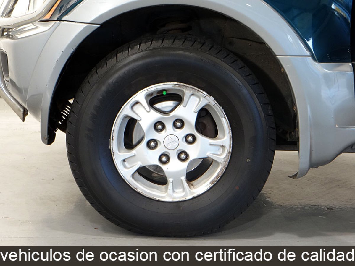 Foto Mitsubishi Montero 13