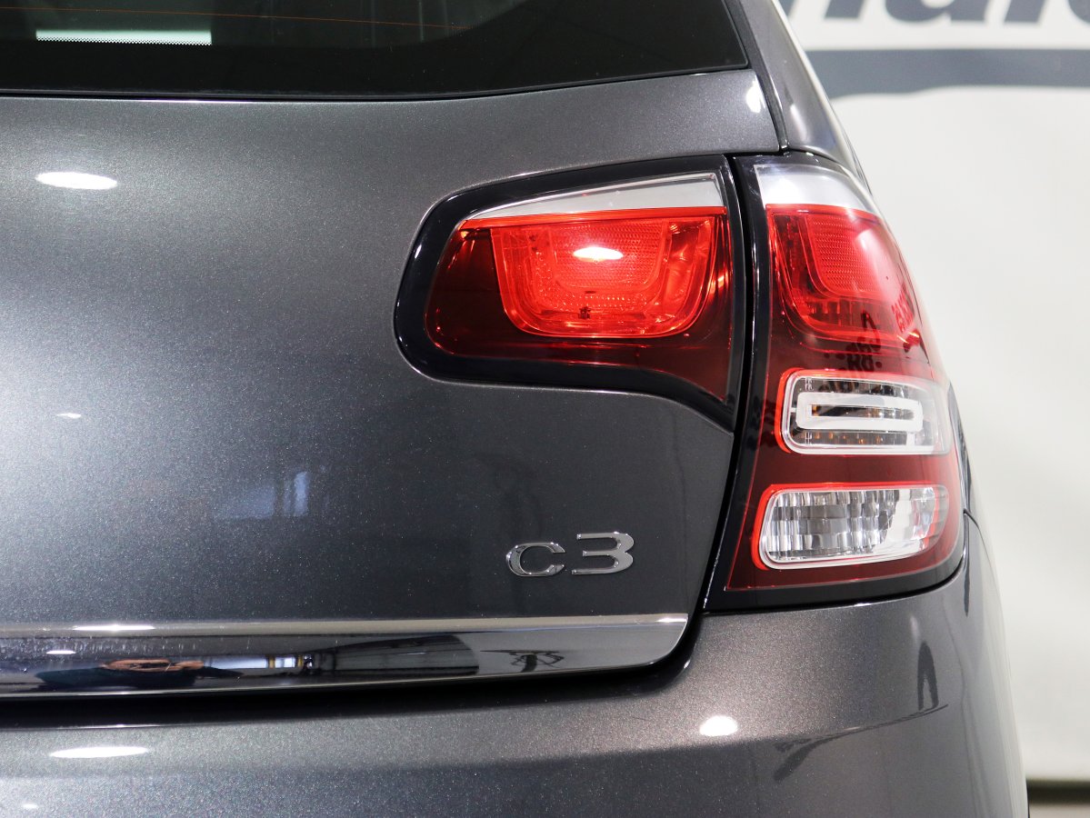 Foto Citroen C3 10