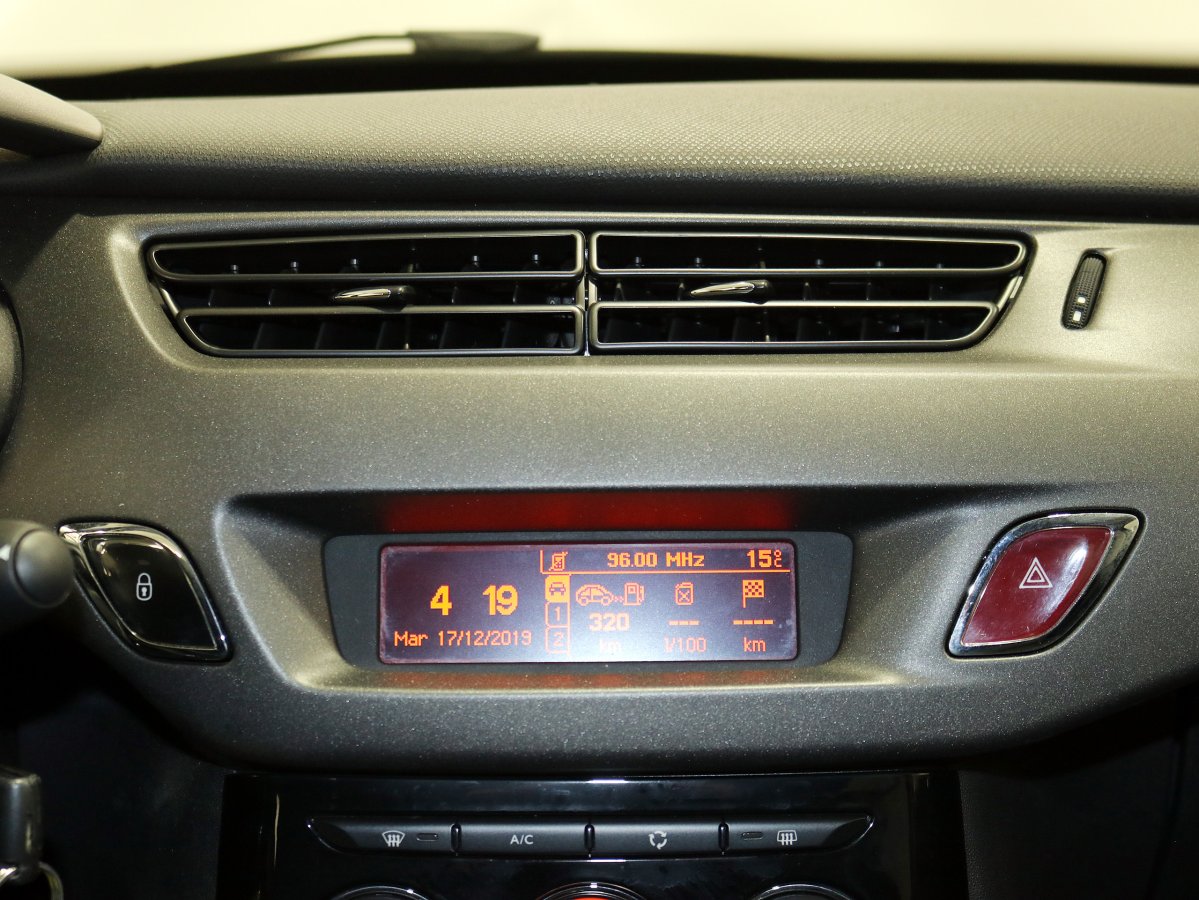 Foto Citroen C3 16