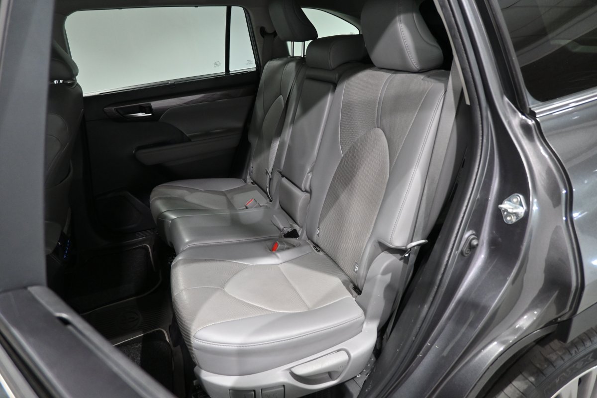 Foto Toyota Highlander 12