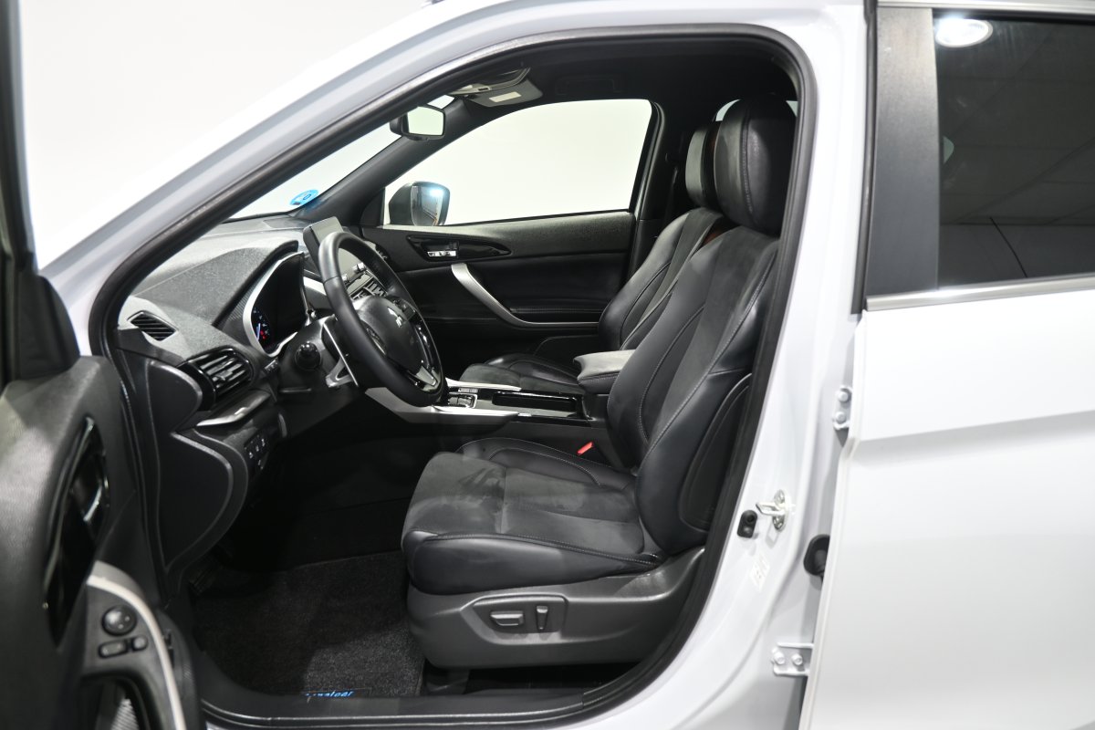 Foto Mitsubishi Eclipse Cross 10