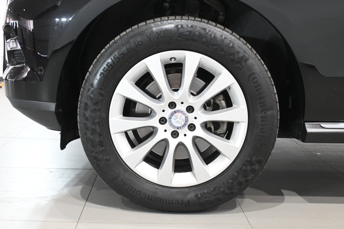 Foto Mercedes-Benz Clase ML 44