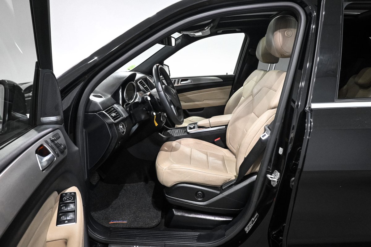 Foto Mercedes-Benz Clase ML 10