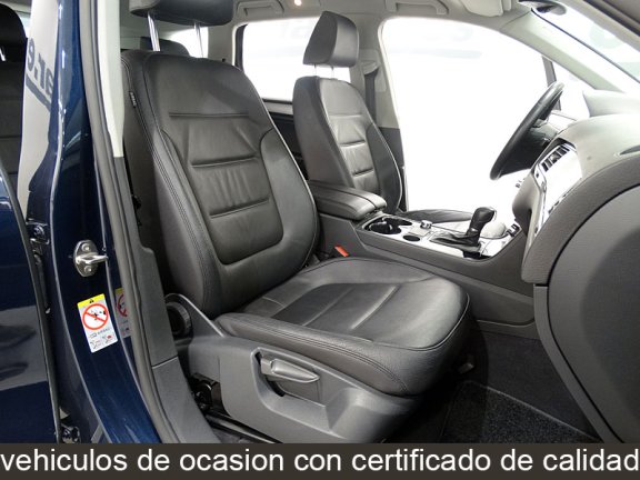 Foto de Volkswagen Touareg 3.0 TDI V6 Tiptronic Premium BMT