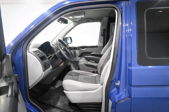 Foto de Volkswagen Transporter Kombi PRO