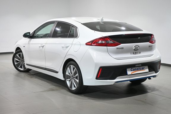 Foto de Hyundai Ioniq HEV 1.6 GDI Klass