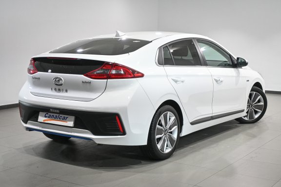 Foto de Hyundai Ioniq HEV 1.6 GDI Klass