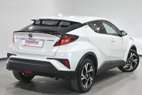 Foto de Toyota C-HR 1.8 125H Advance