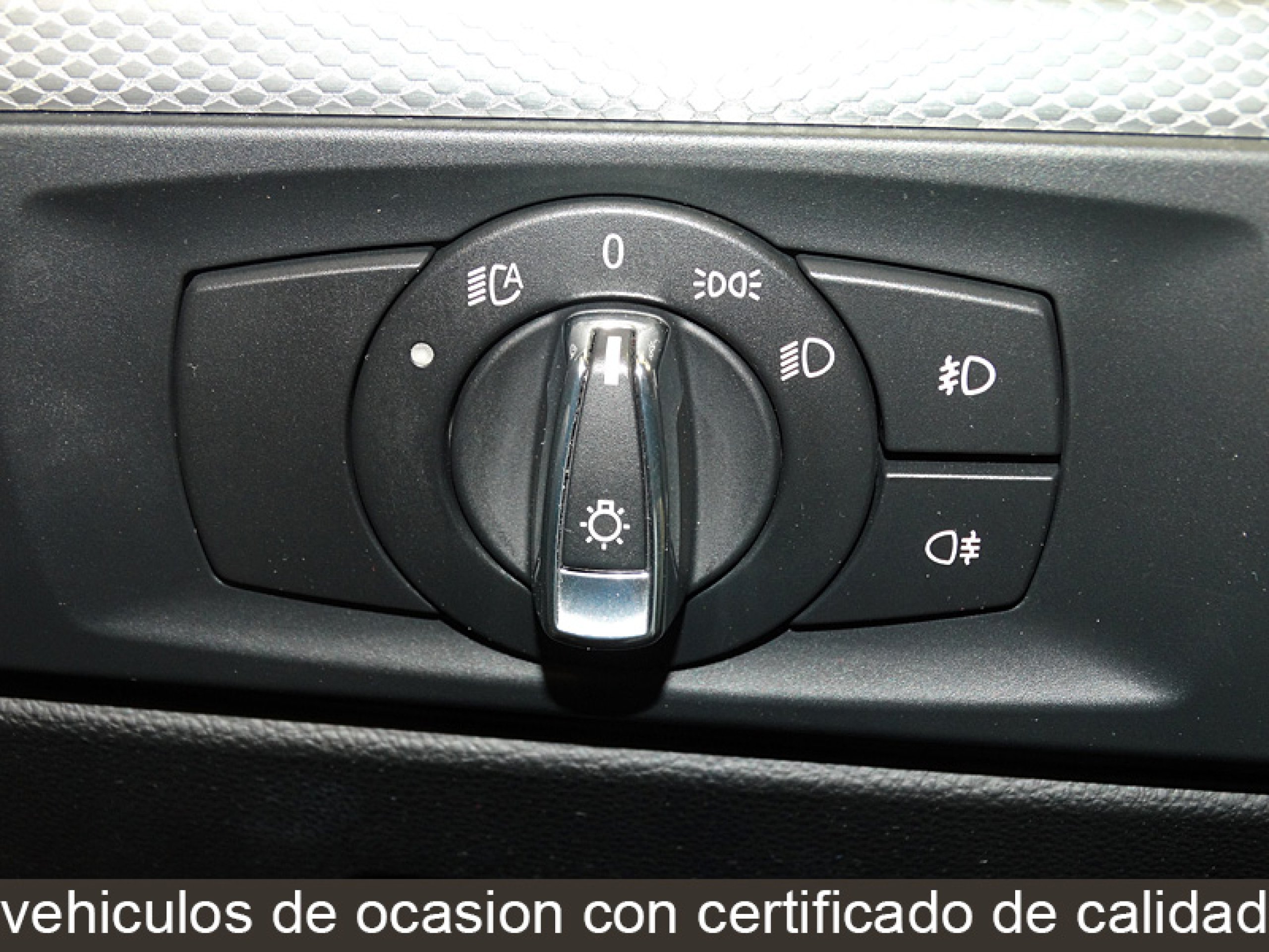Foto Bmw 330 25