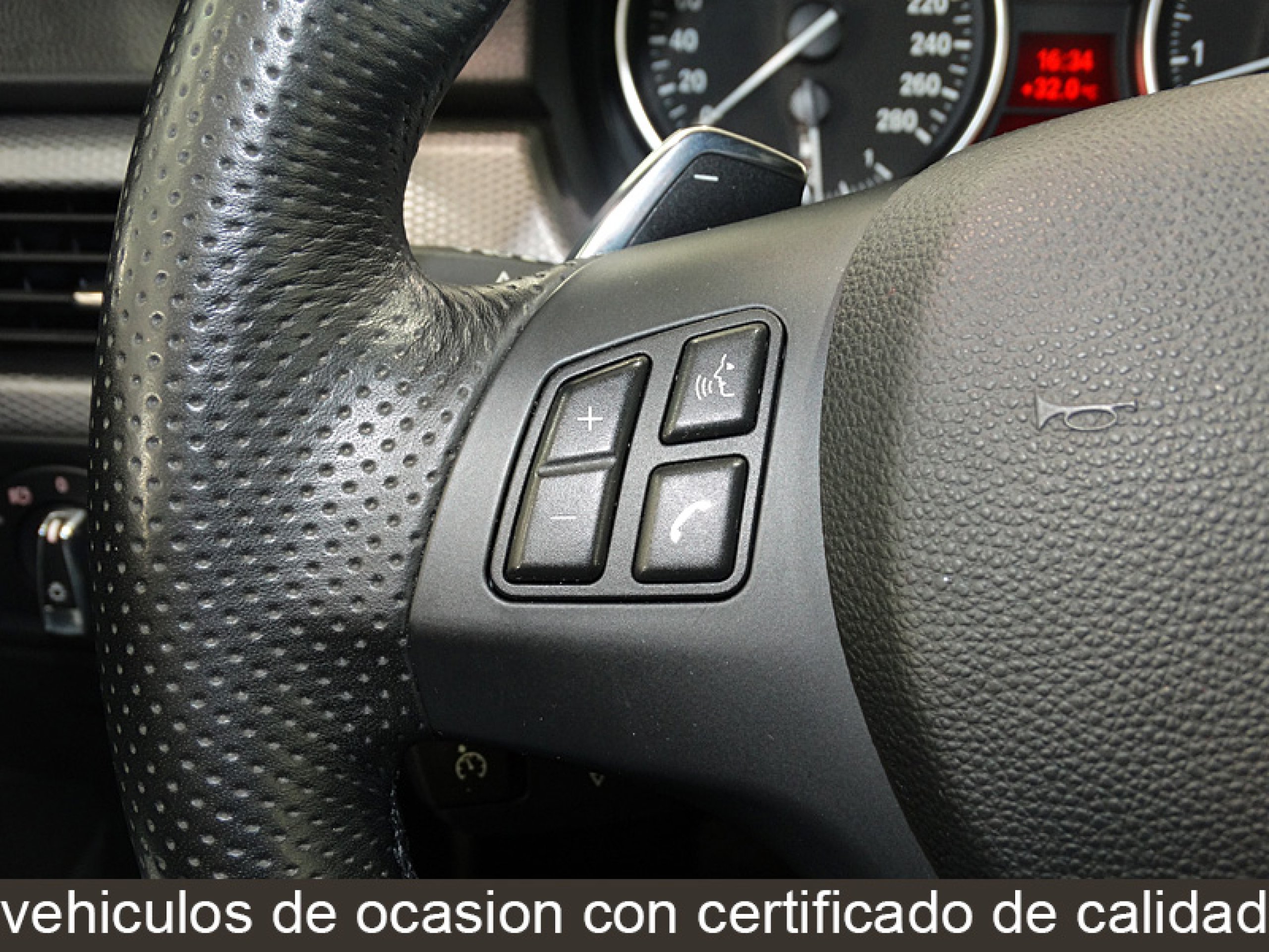 Foto Bmw 330 26