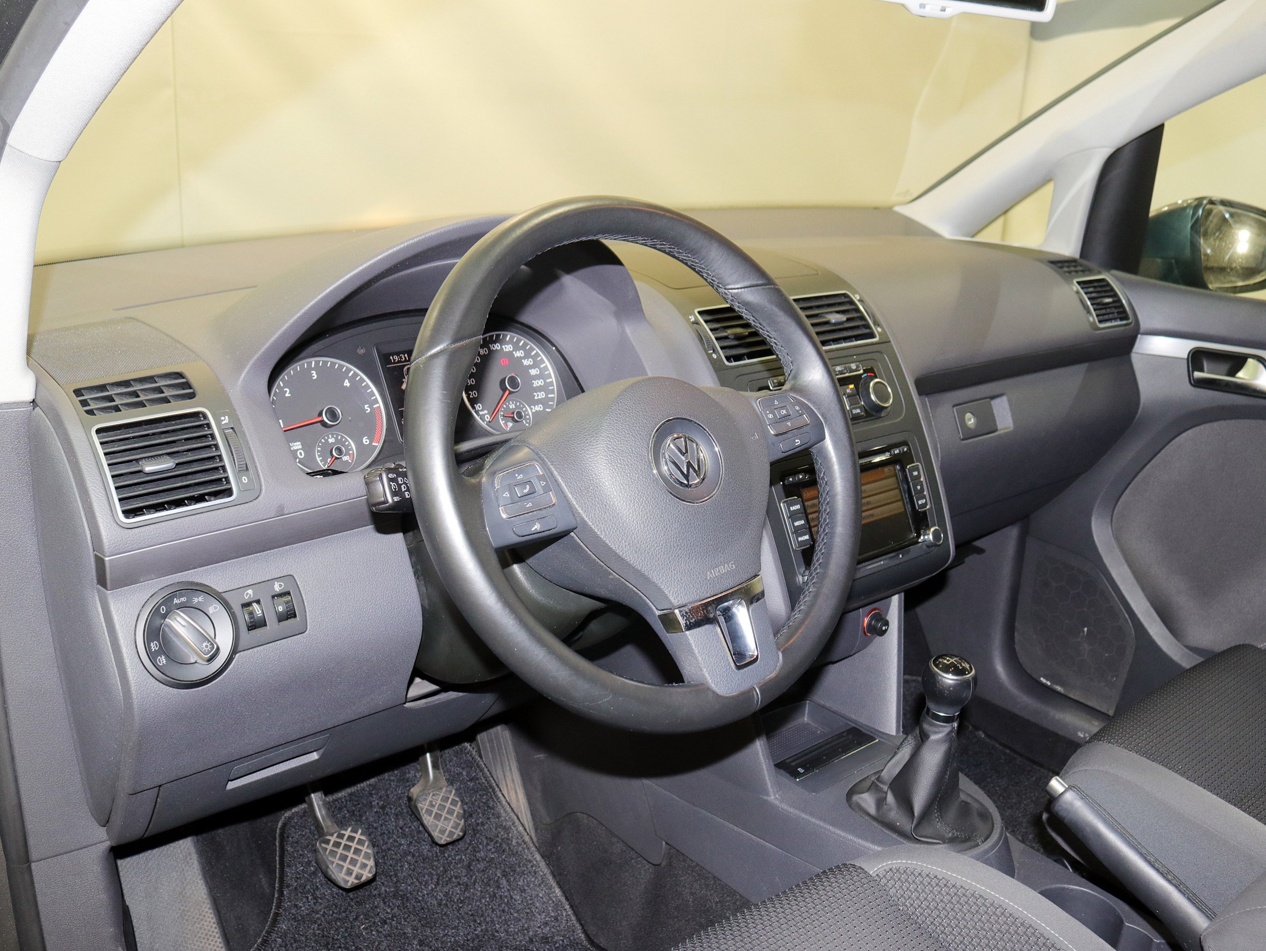 Foto Volkswagen Touran 19