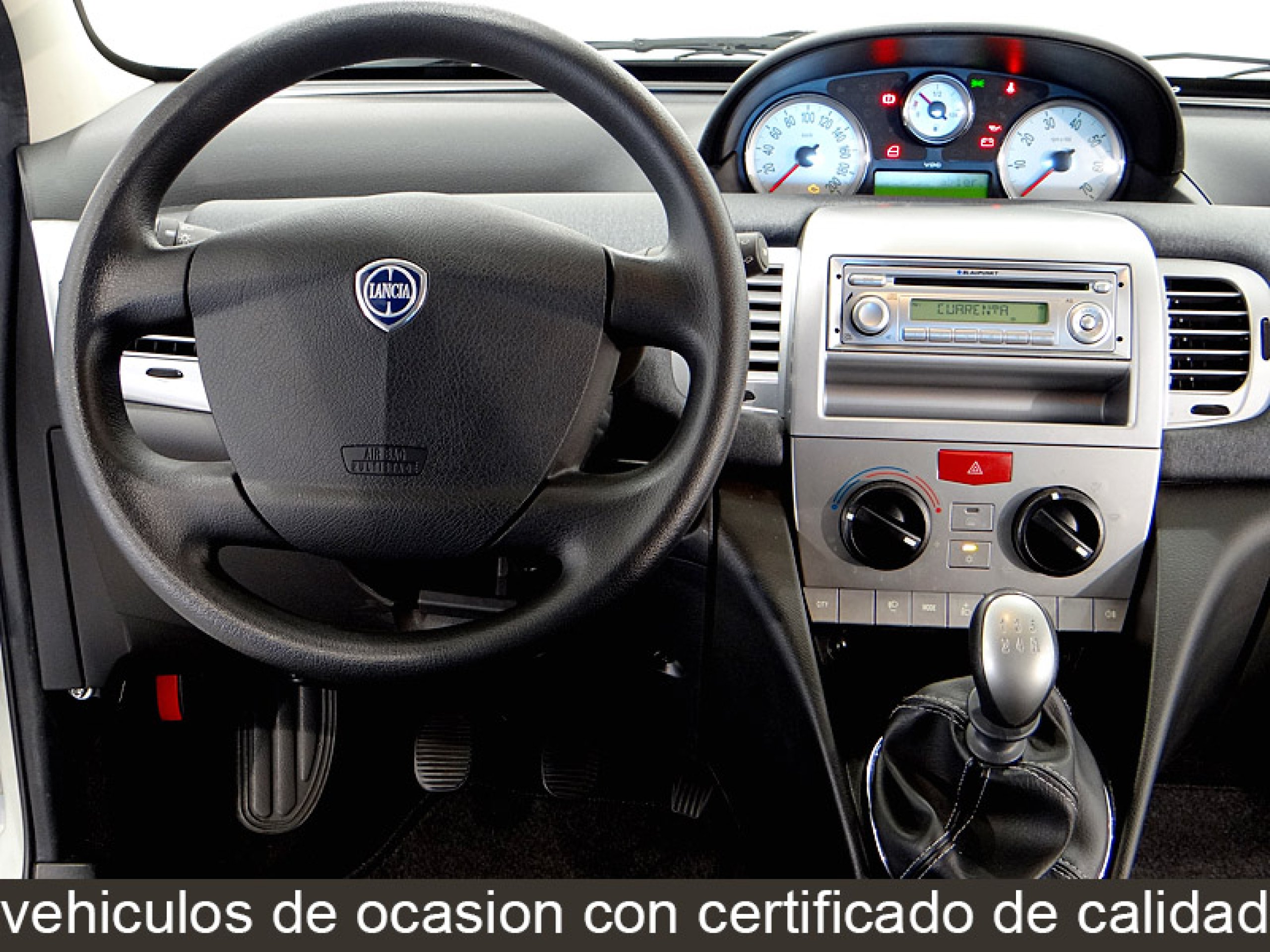 Foto Lancia Ypsilon 21