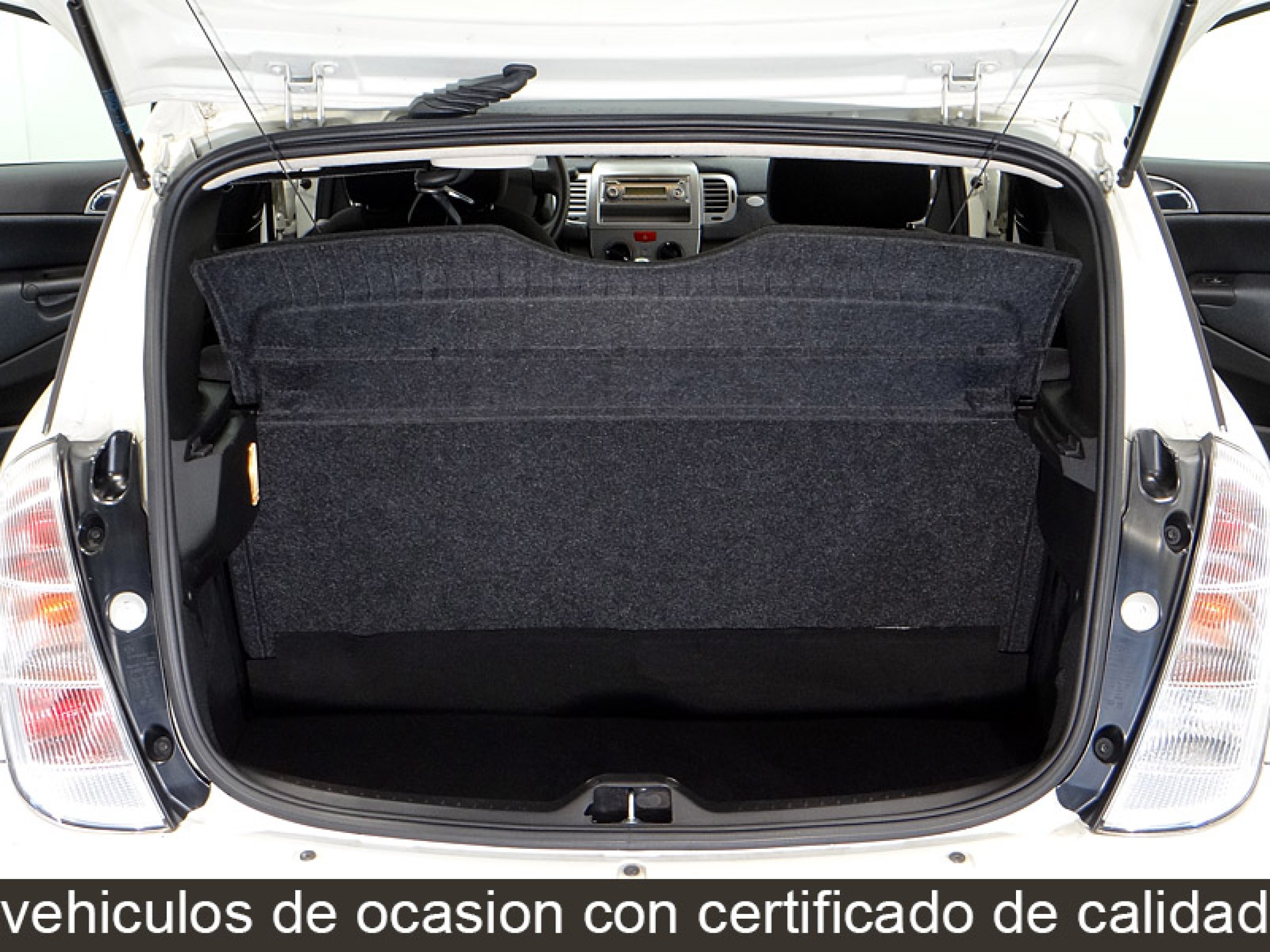 Foto Lancia Ypsilon 36