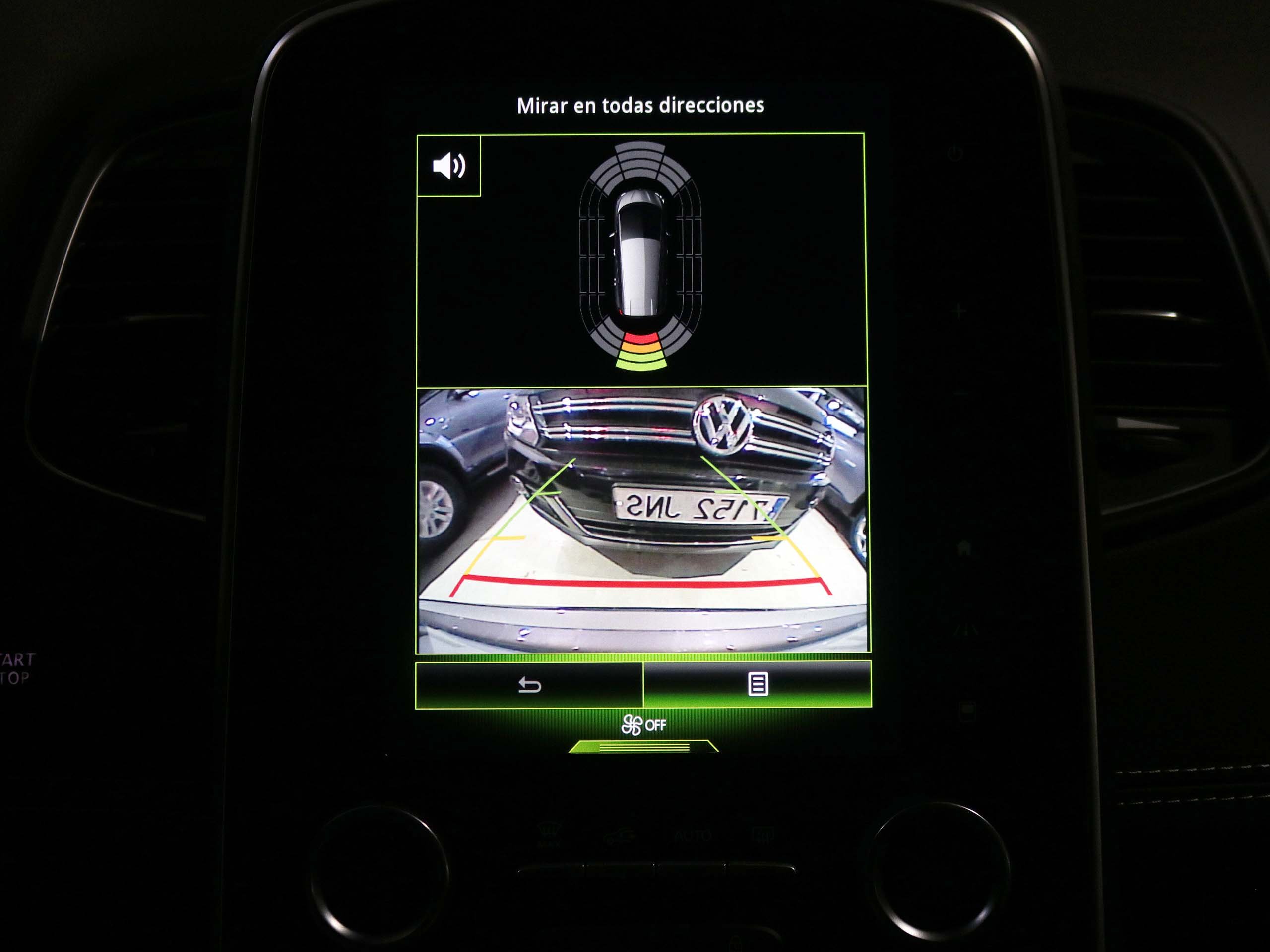 Foto Renault Grand Scenic 23