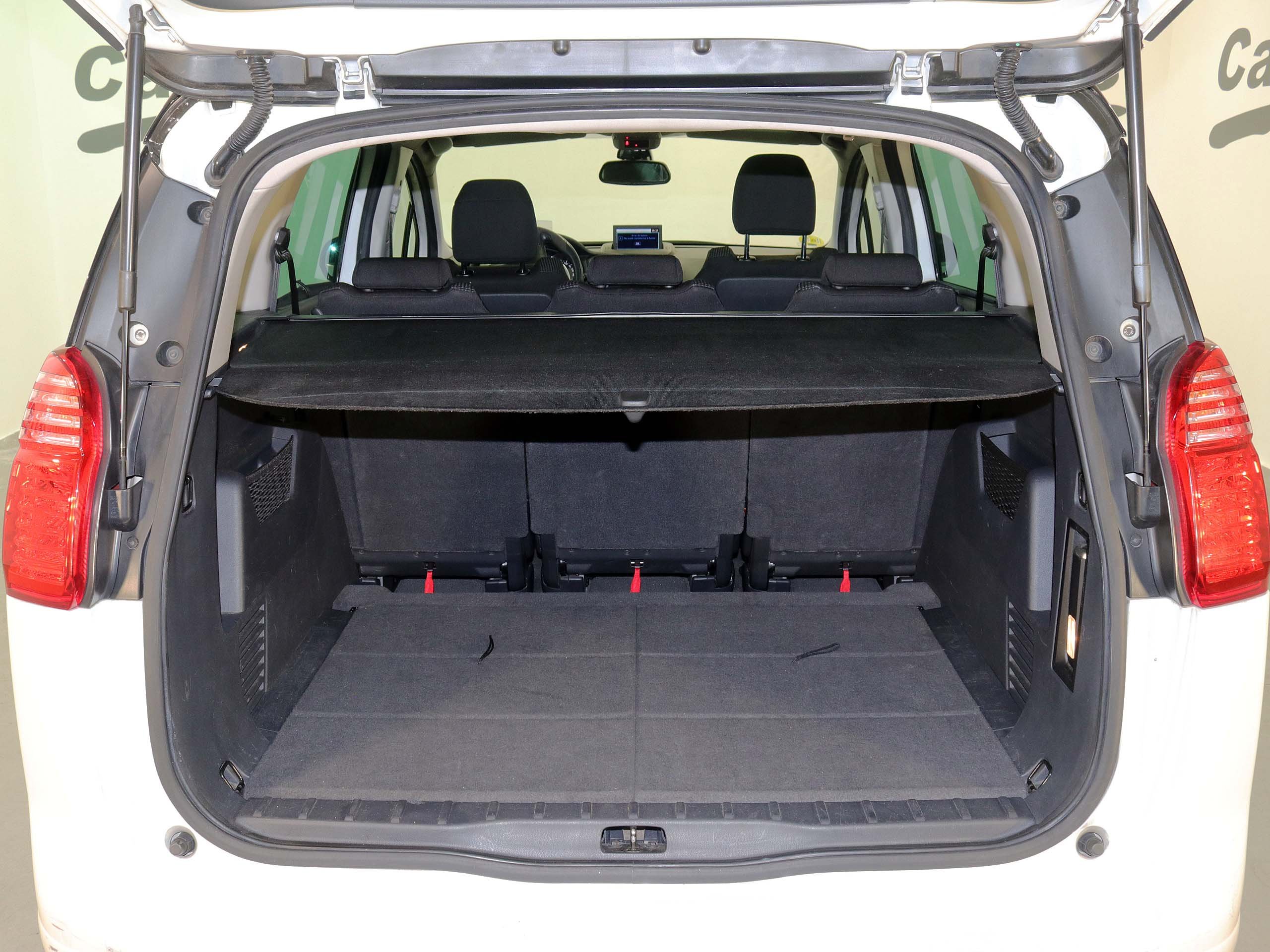 Foto Peugeot 5008 10