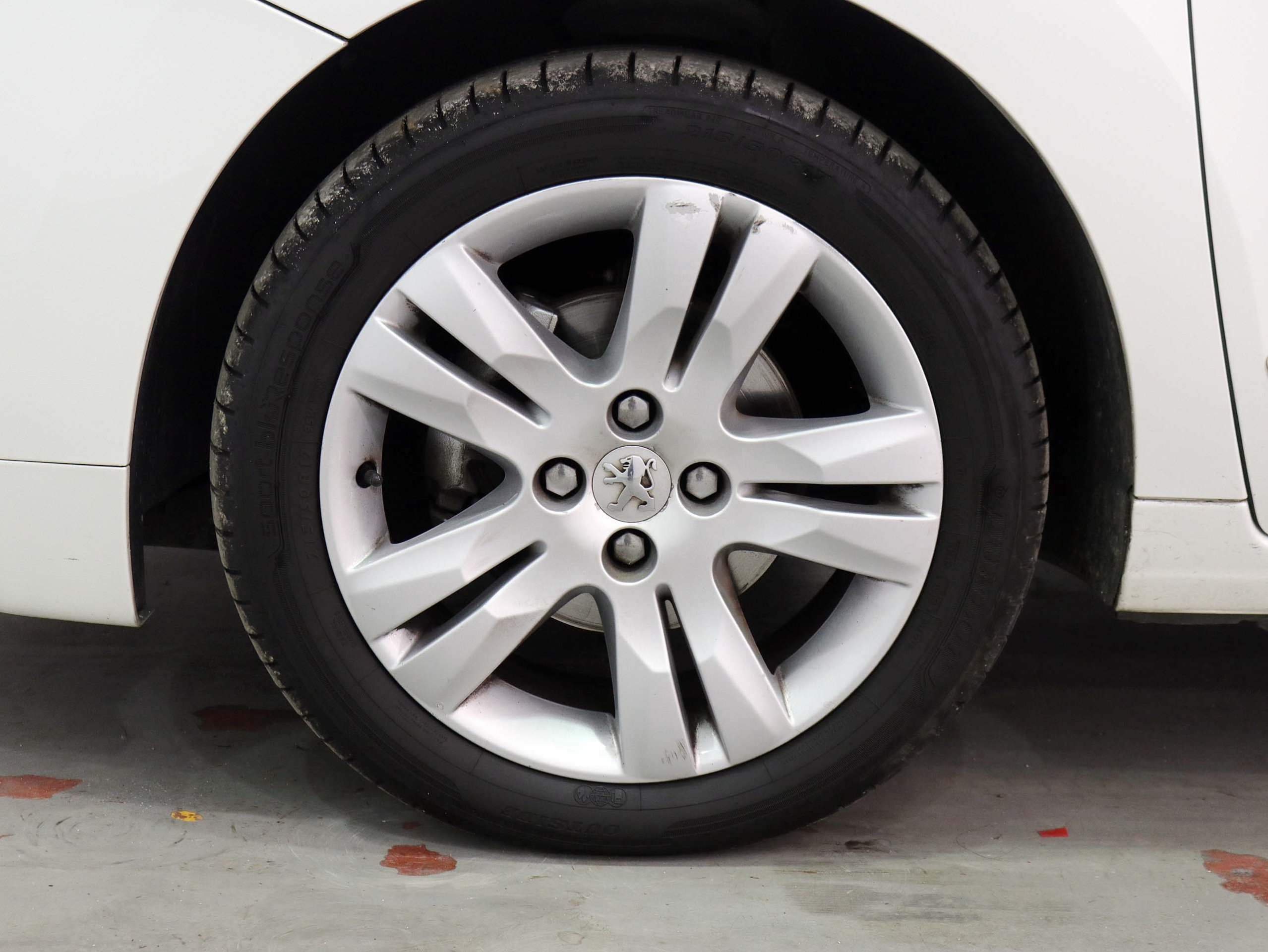 Foto Peugeot 5008 41