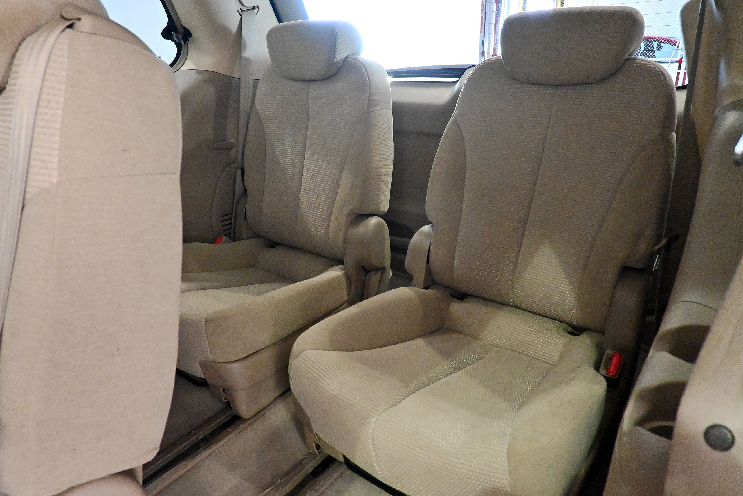 Foto Kia Carnival 13