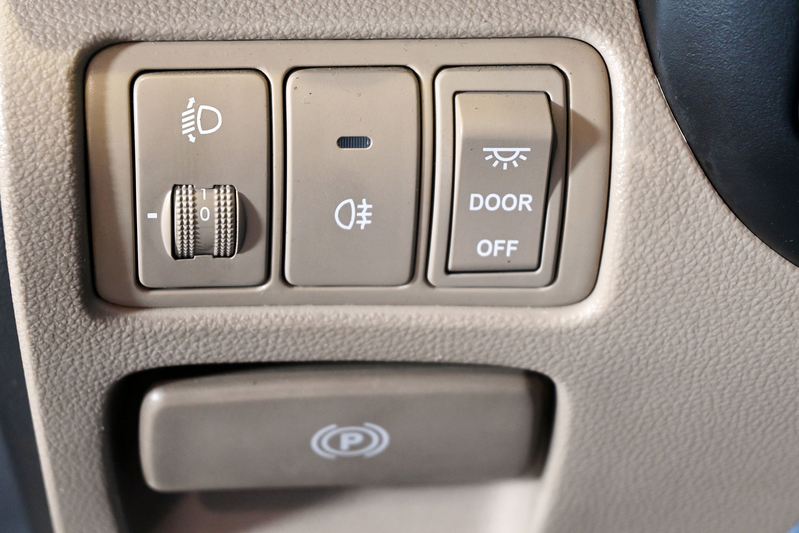 Foto Kia Carnival 28