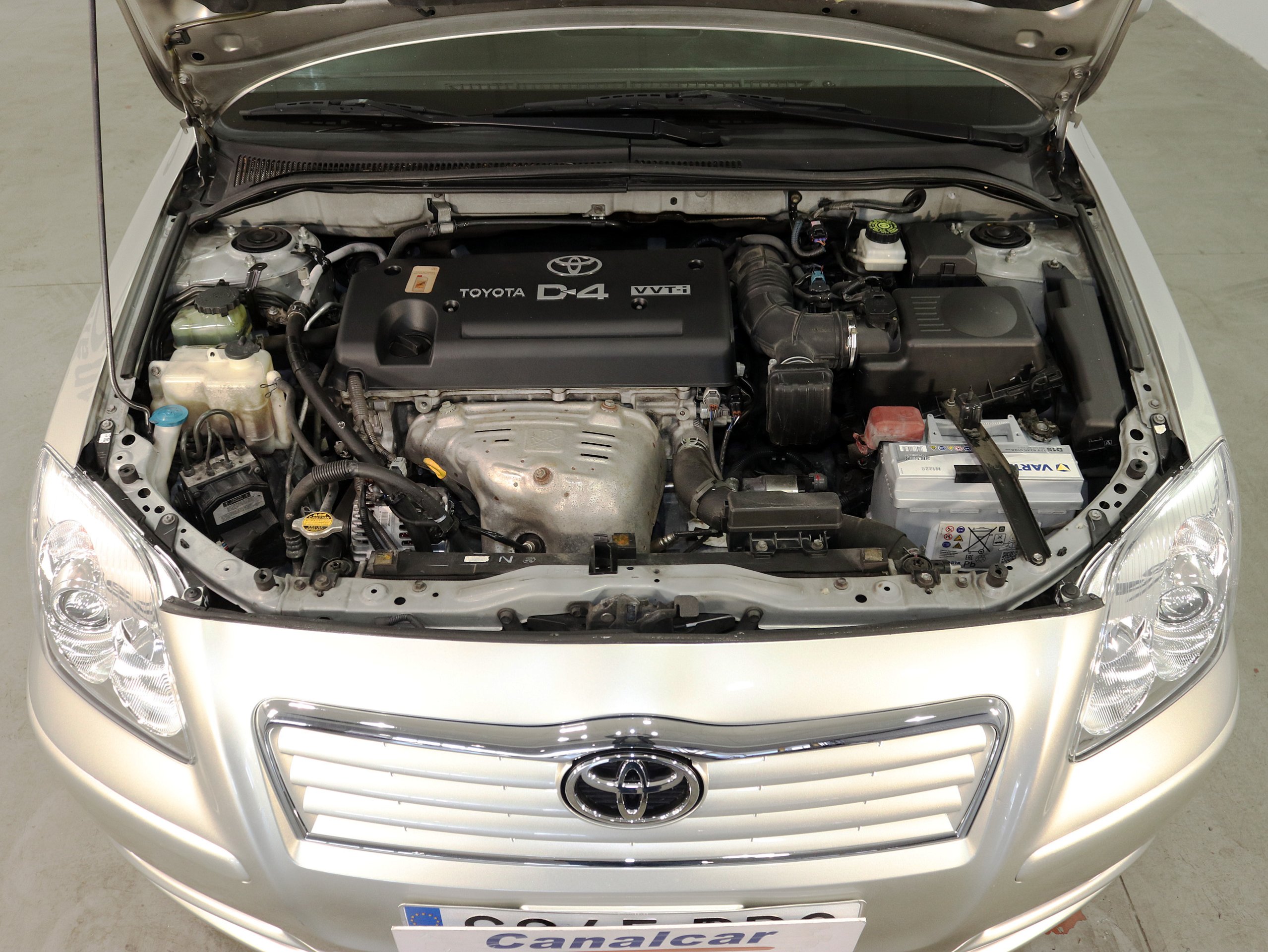 Foto Toyota Avensis 8