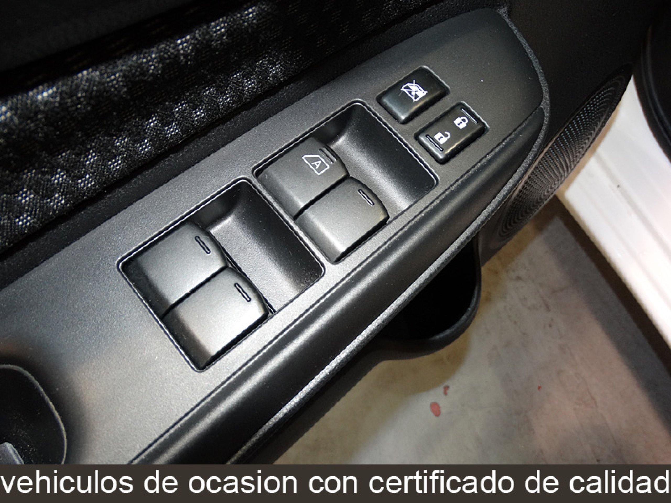 Foto Nissan Note 23