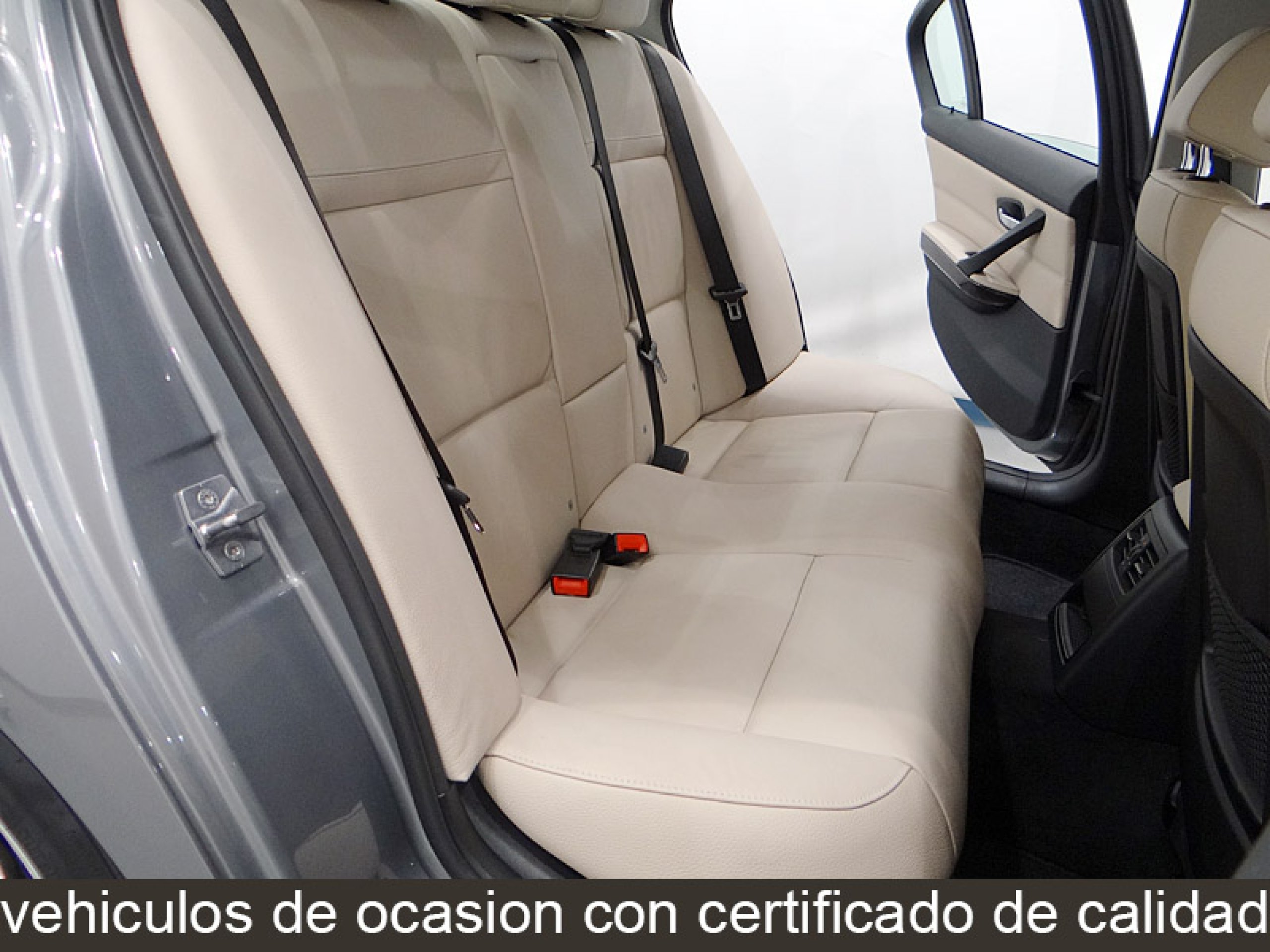 Foto Bmw 320 24