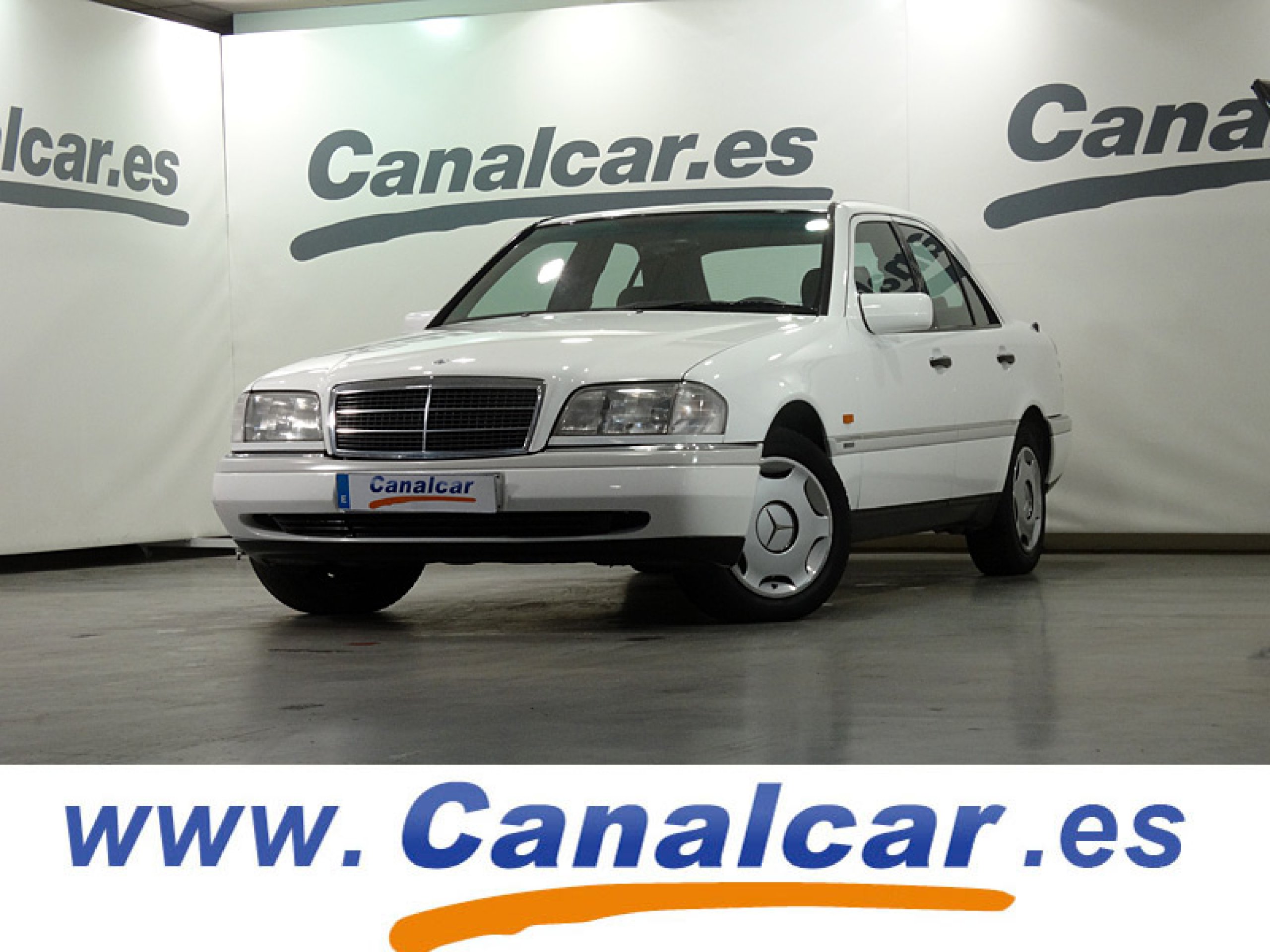 Foto Mercedes-Benz C 180 2 Foto Mercedes-Benz C 180 2