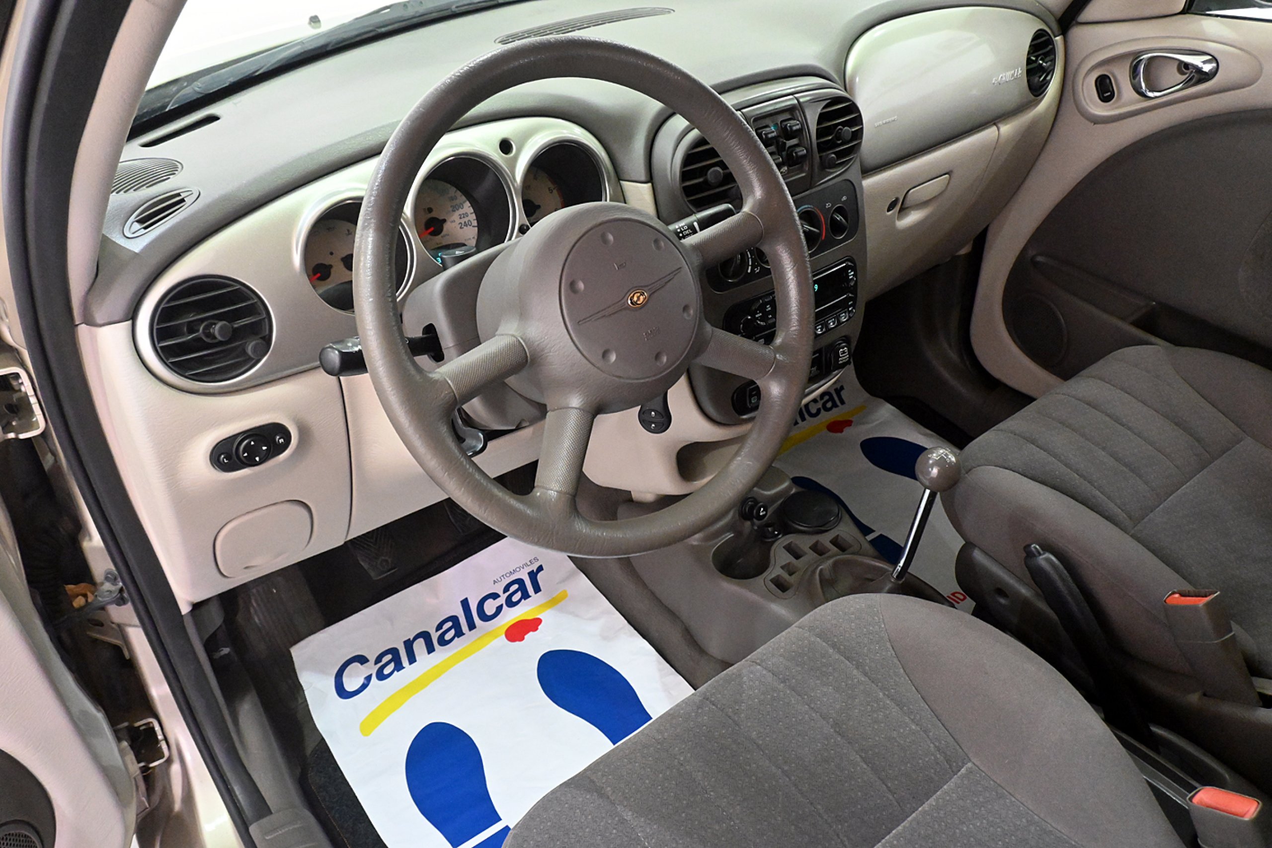 Foto Chrysler PT Cruiser 10