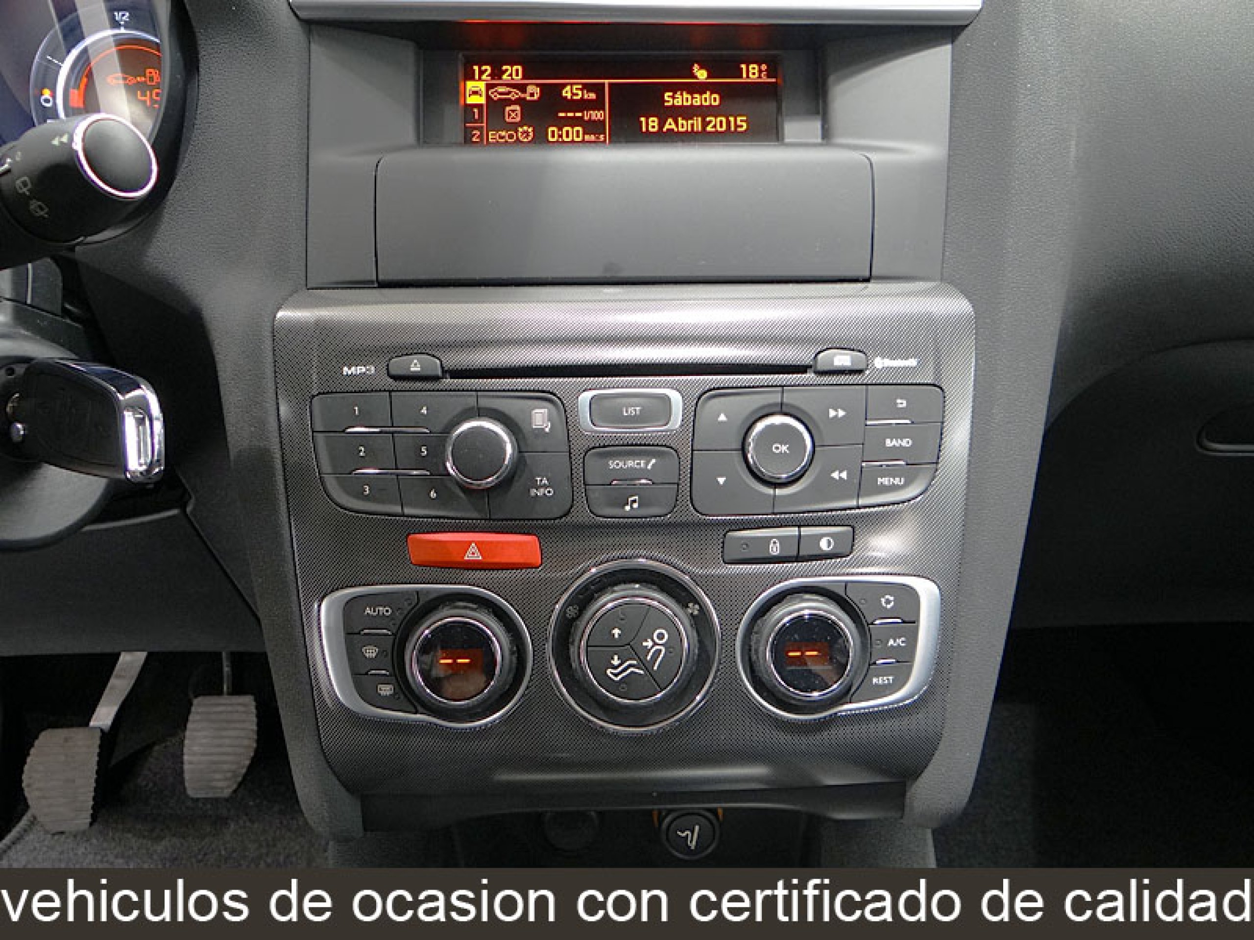 Foto Citroen C4 26