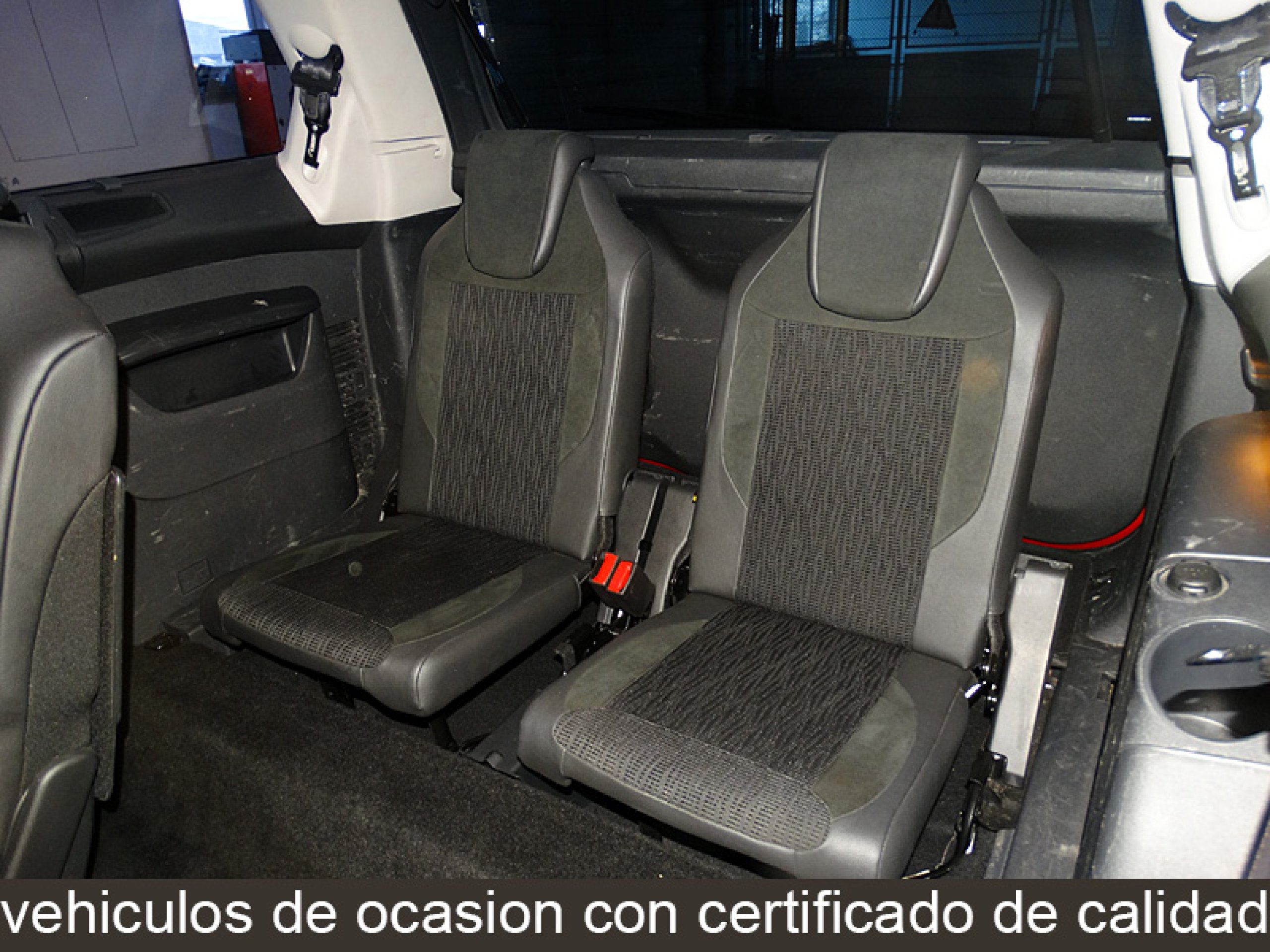 Foto Citroen Grand C4 Picasso 16
