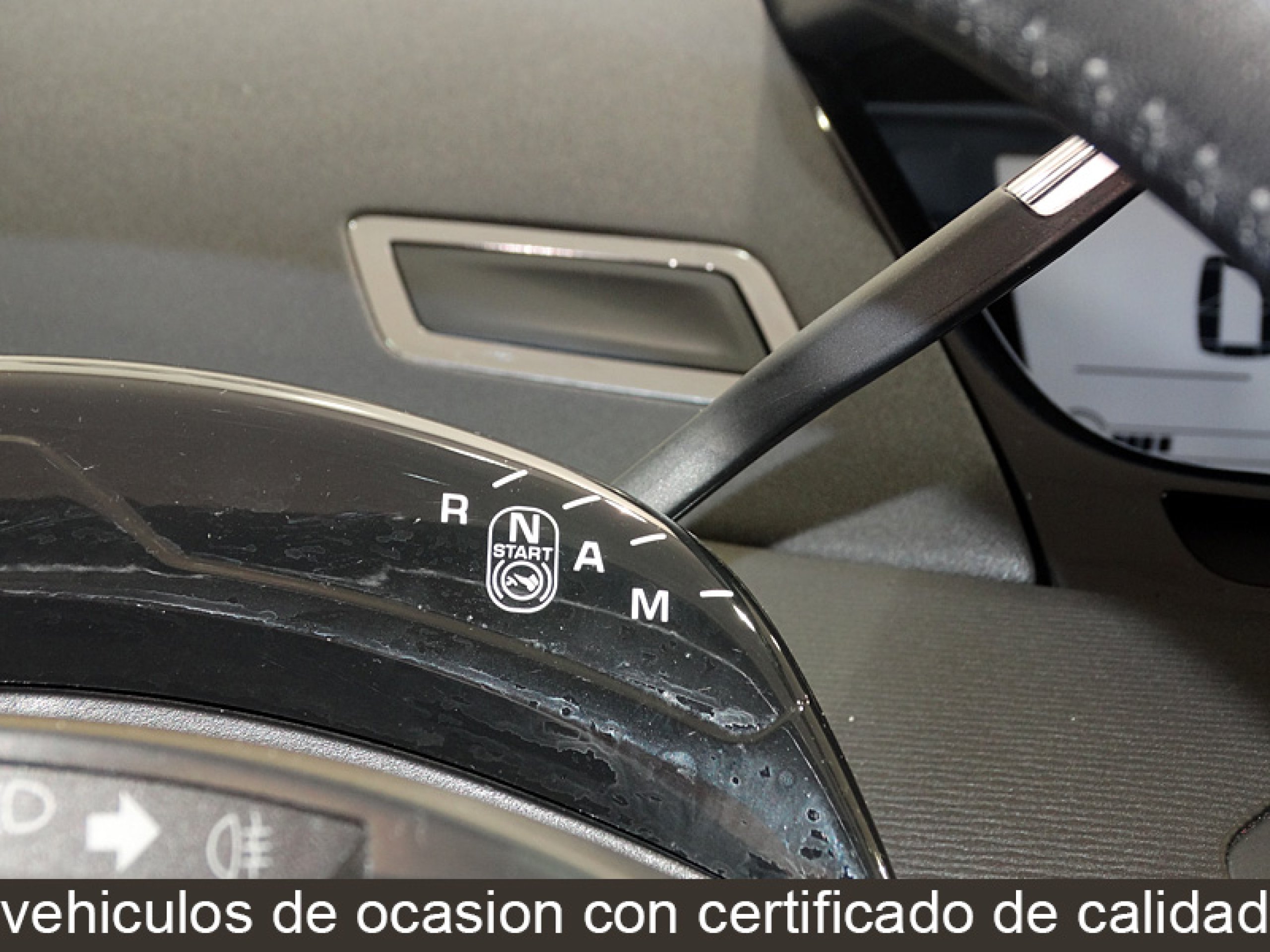 Foto Citroen Grand C4 Picasso 32