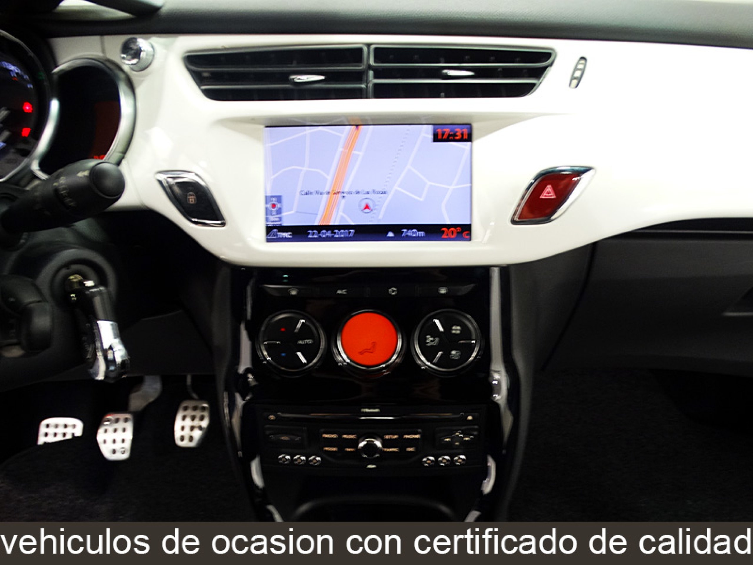 Foto Citroen DS3 26
