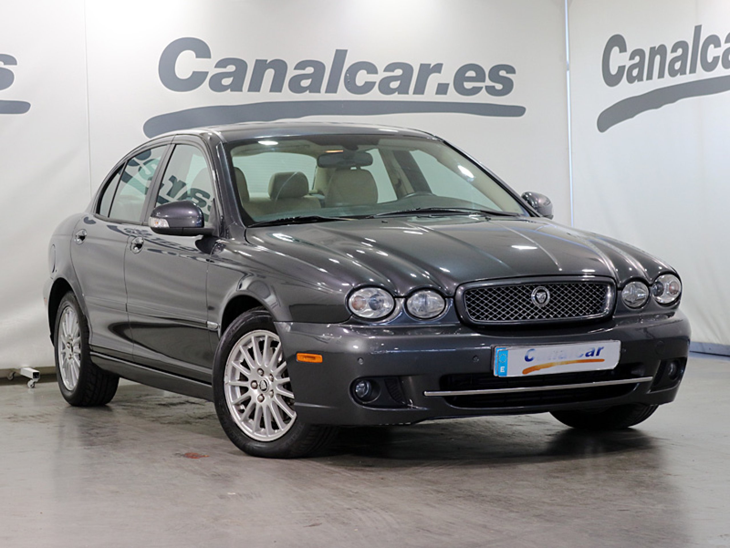 Foto Jaguar X-Type 4