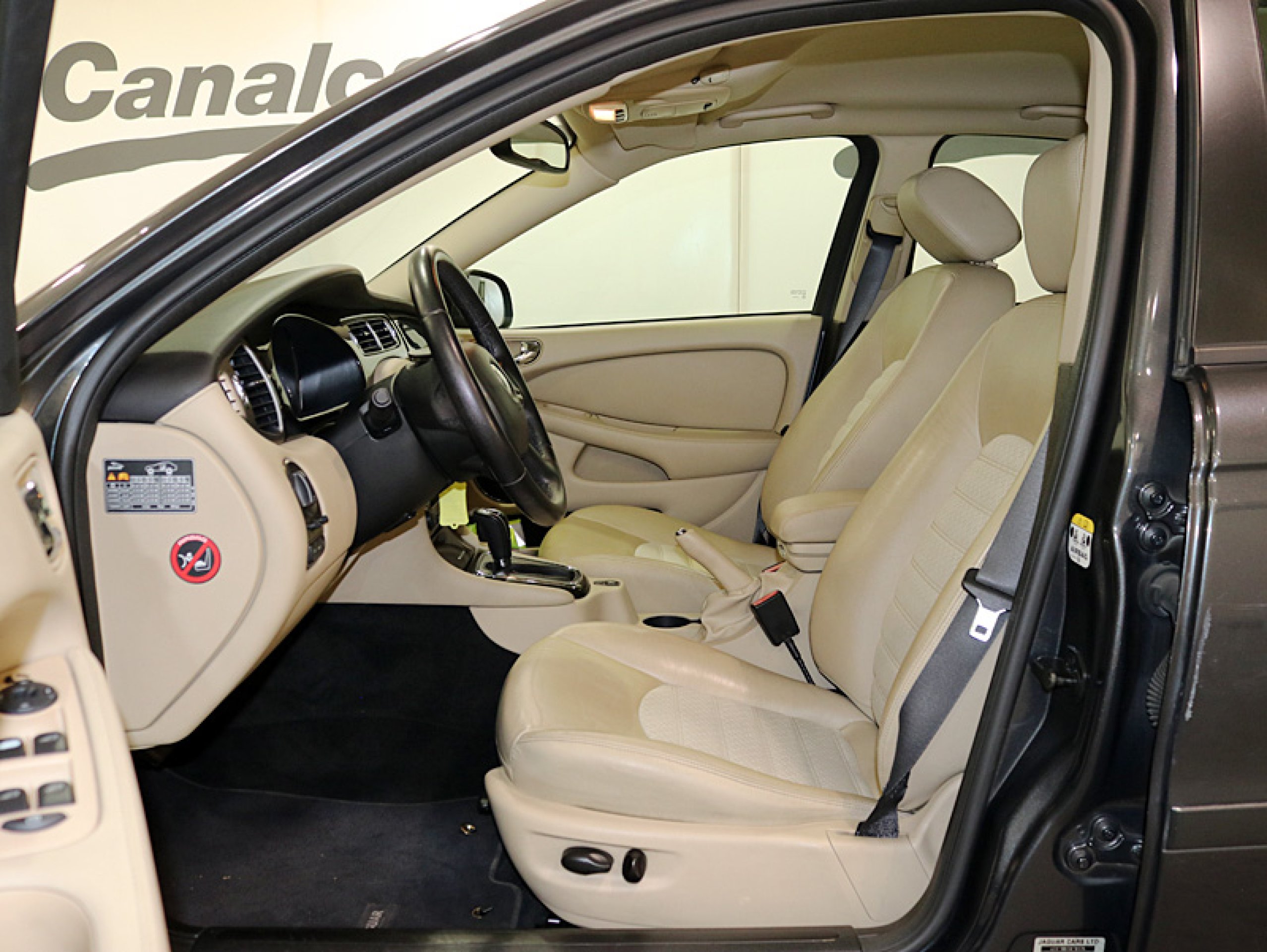 Foto Jaguar X-Type 15