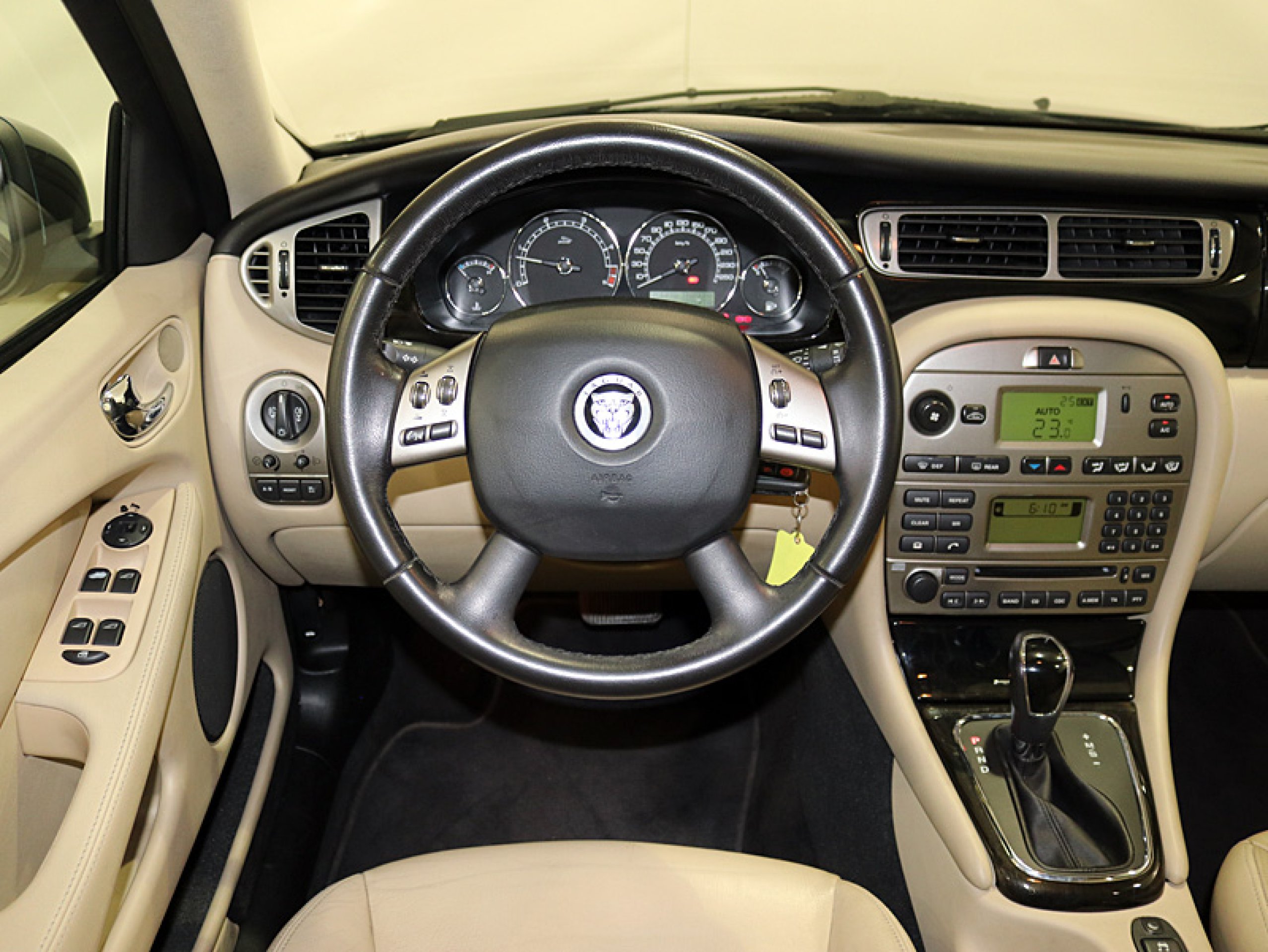 Foto Jaguar X-Type 20