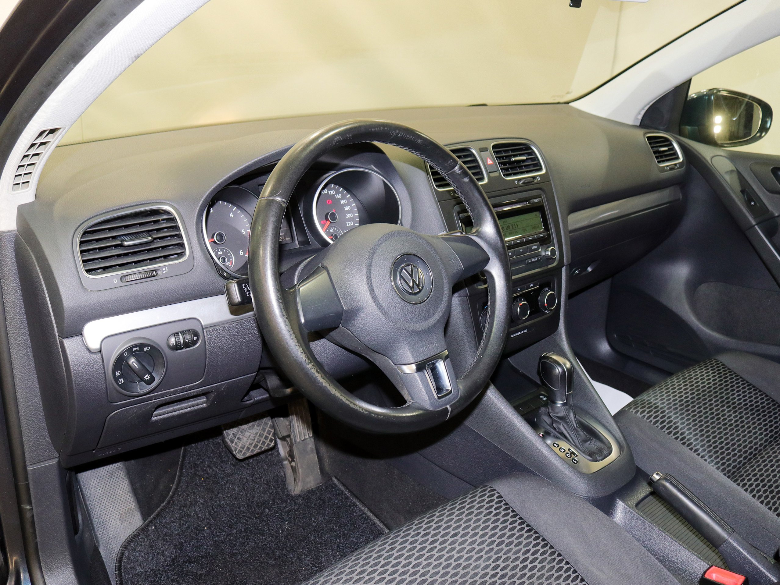 Foto Volkswagen Golf 18