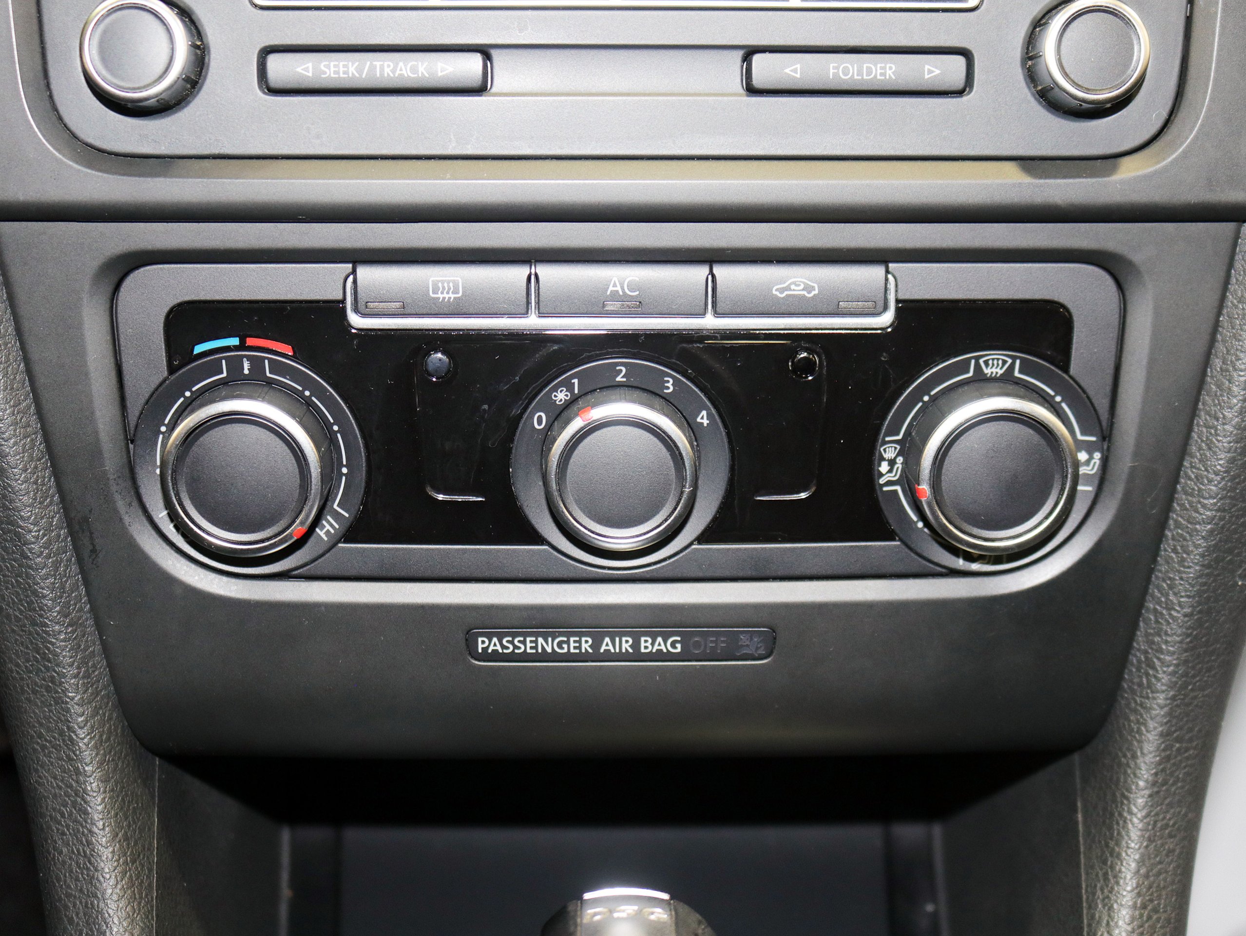 Foto Volkswagen Golf 24