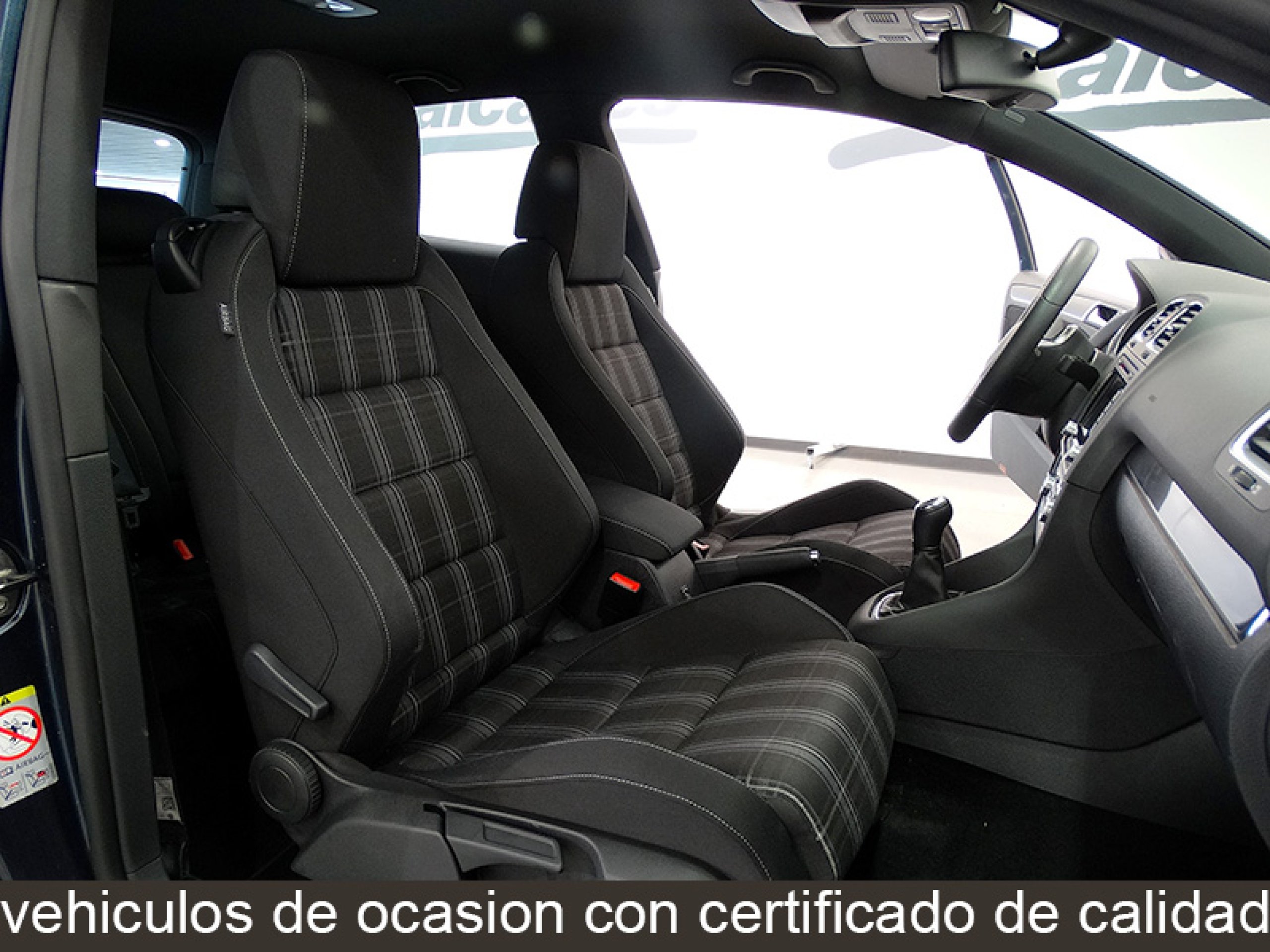 Foto Volkswagen Golf 29