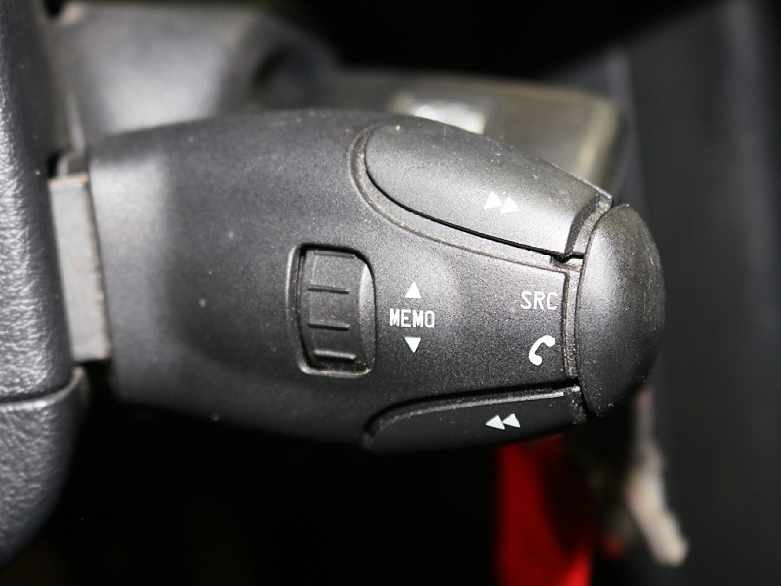 Foto Peugeot 207 23