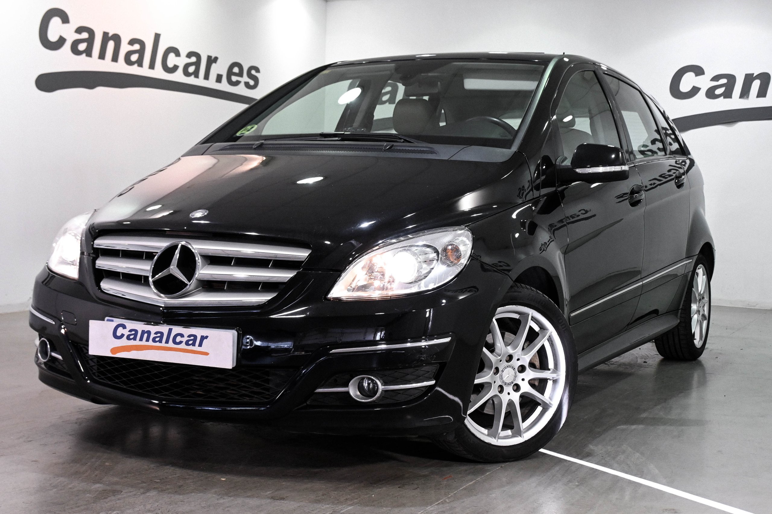 Foto Mercedes-Benz Clase B 1