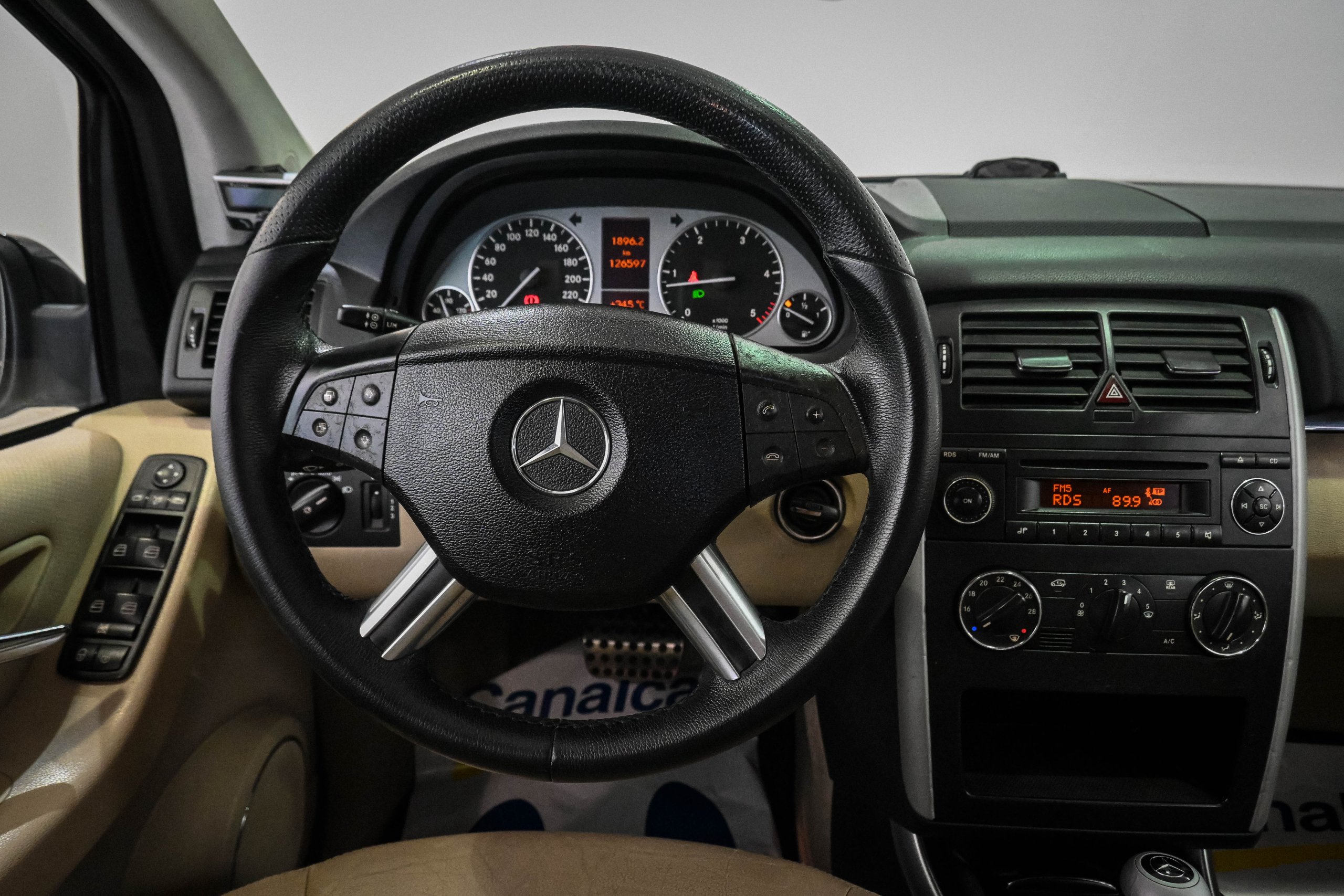 Foto Mercedes-Benz Clase B 9