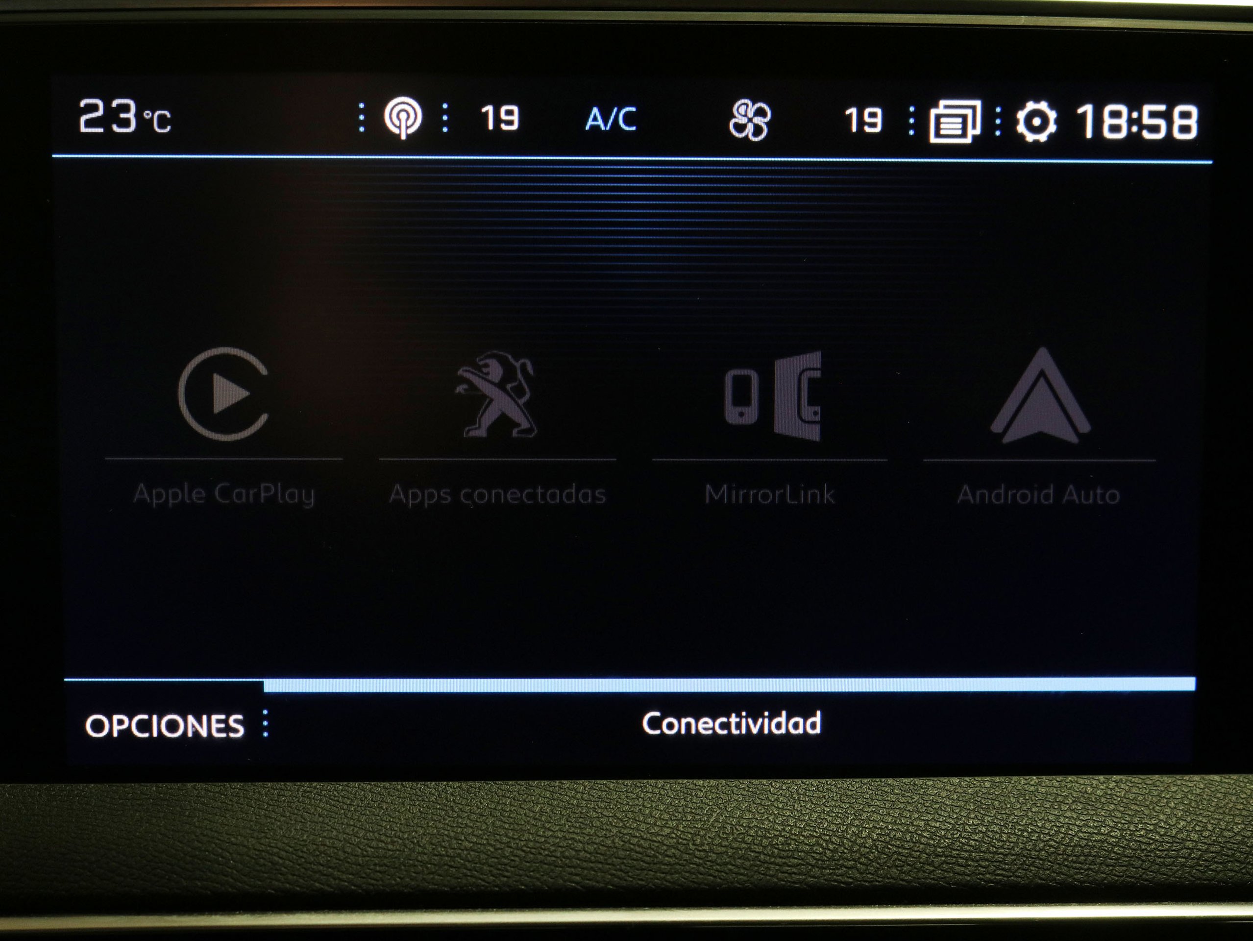 Foto Peugeot 3008 19