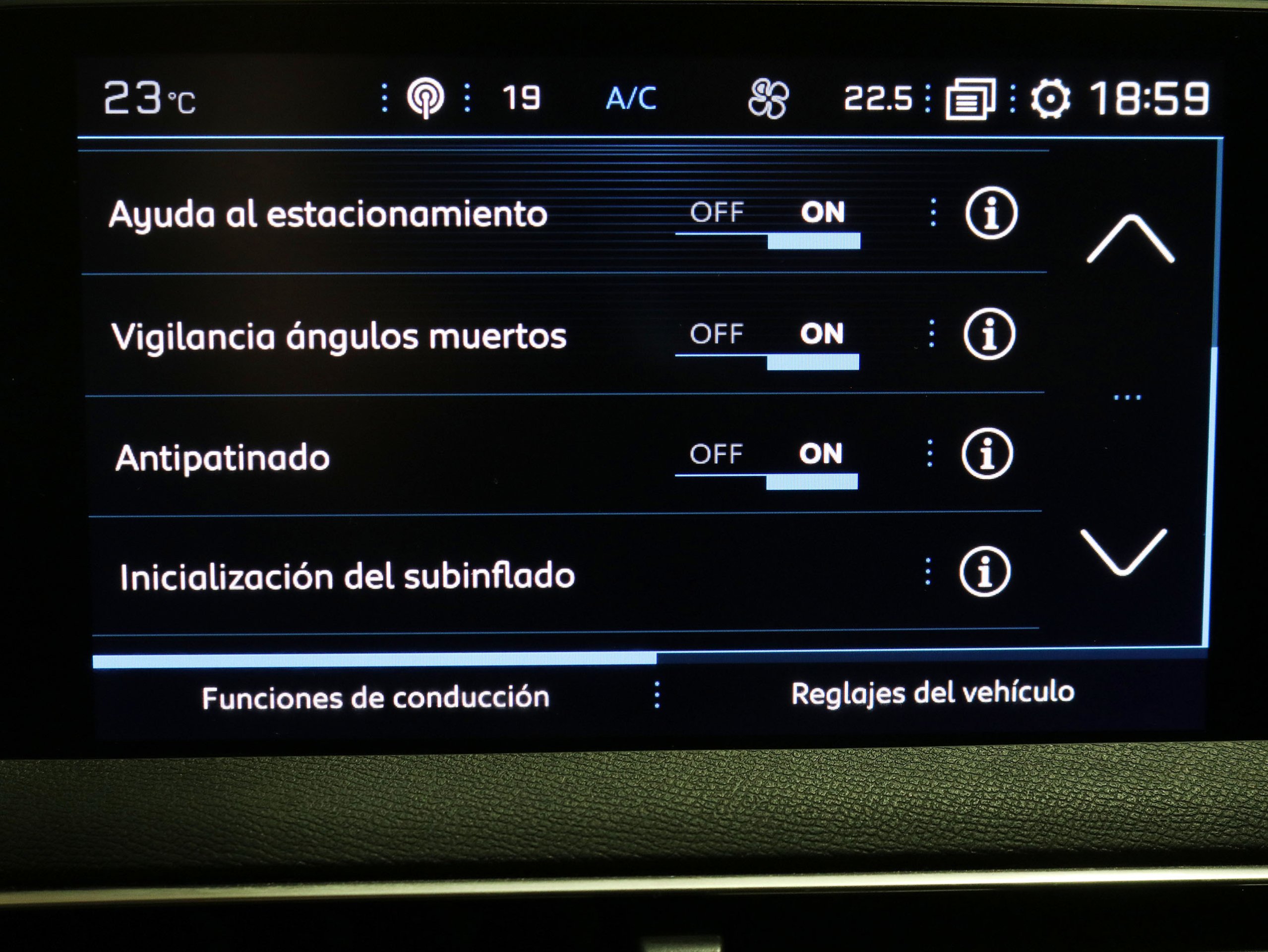 Foto Peugeot 3008 23