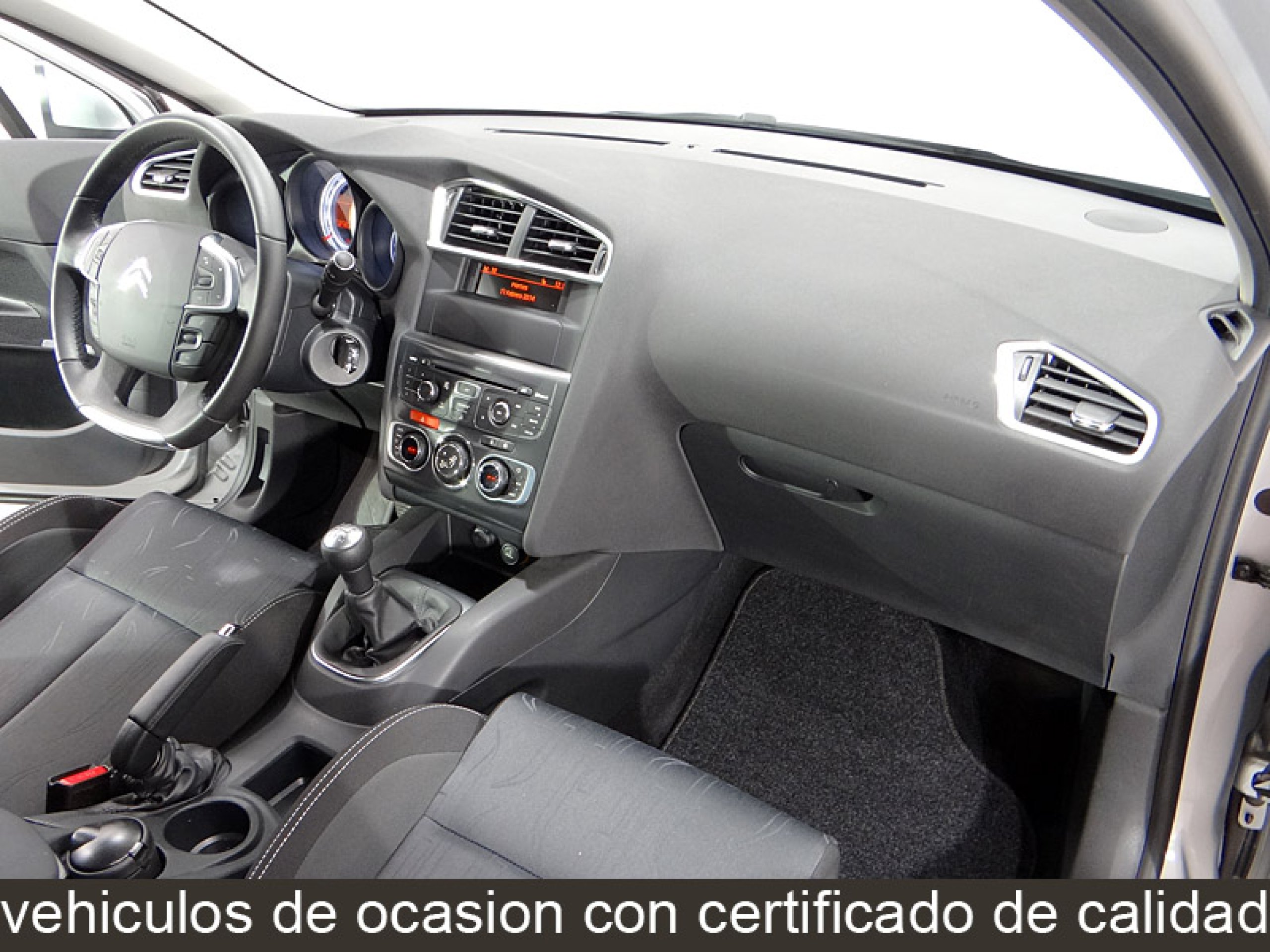 Foto Citroen C4 28