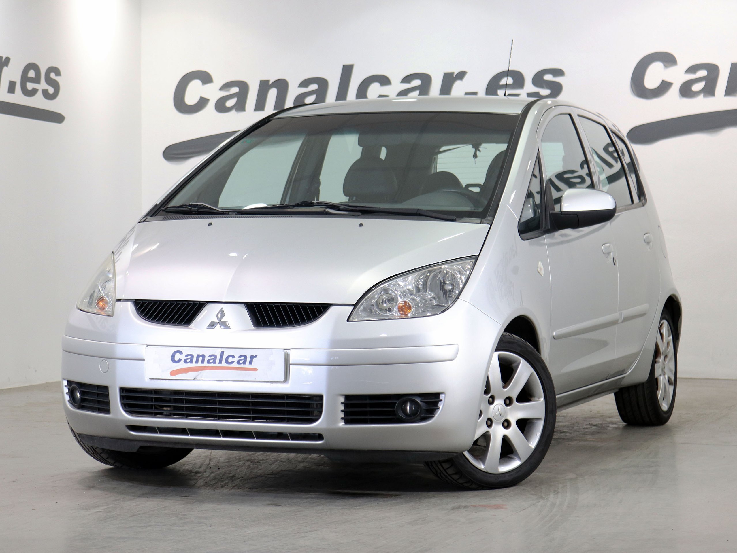 Foto Mitsubishi Colt 1