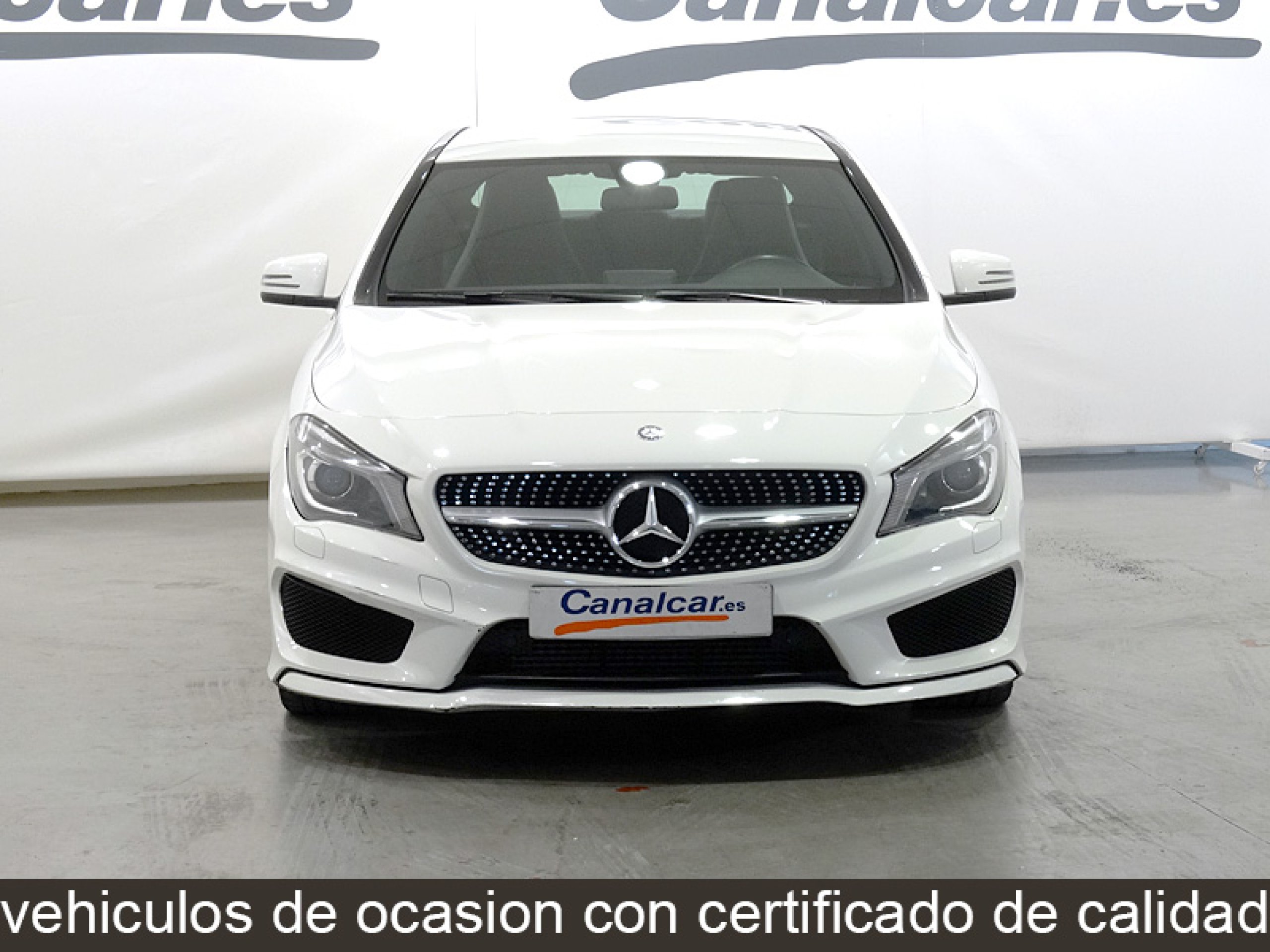 Foto Mercedes-Benz CLA 220 3