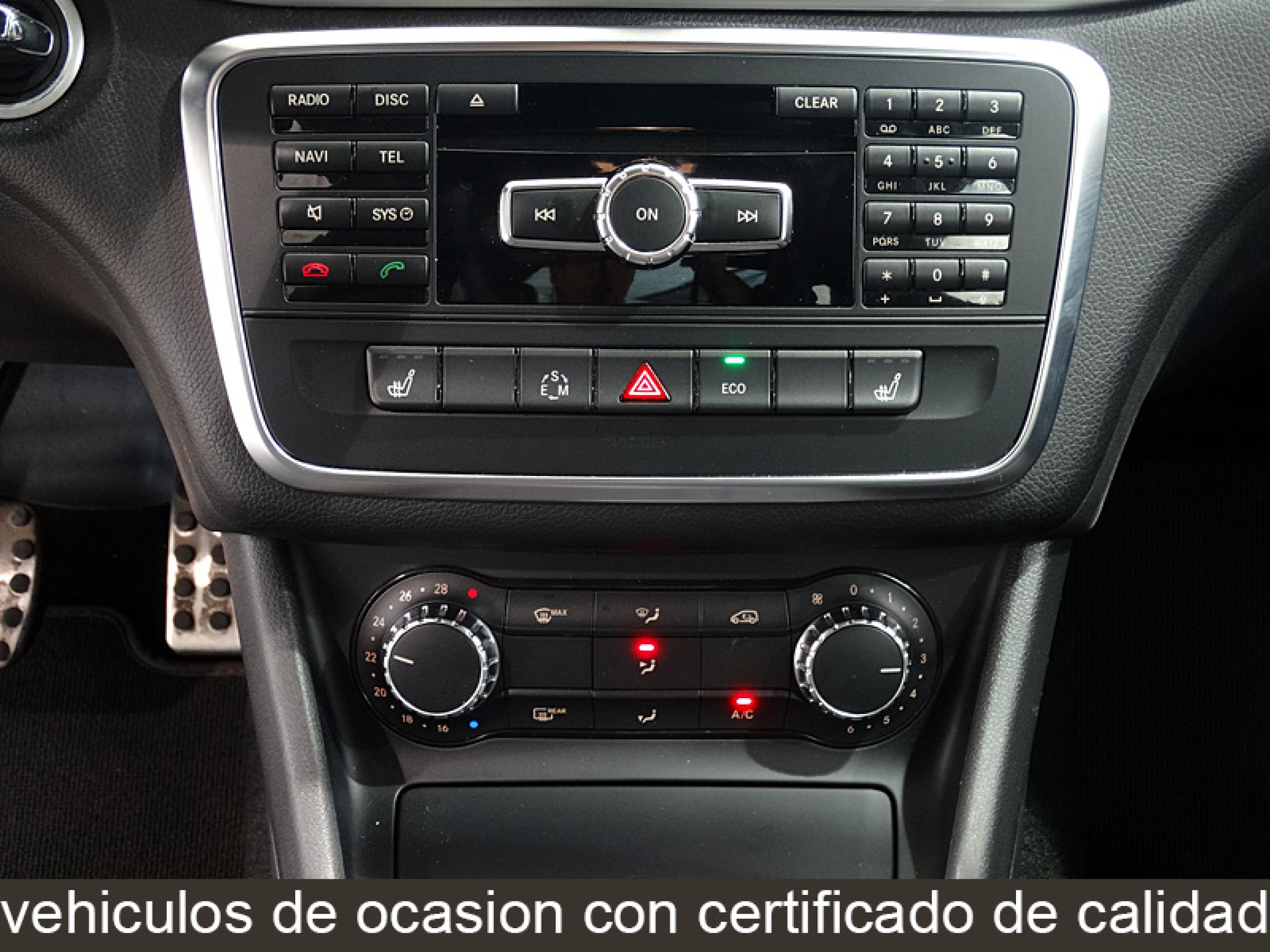 Foto Mercedes-Benz CLA 220 16