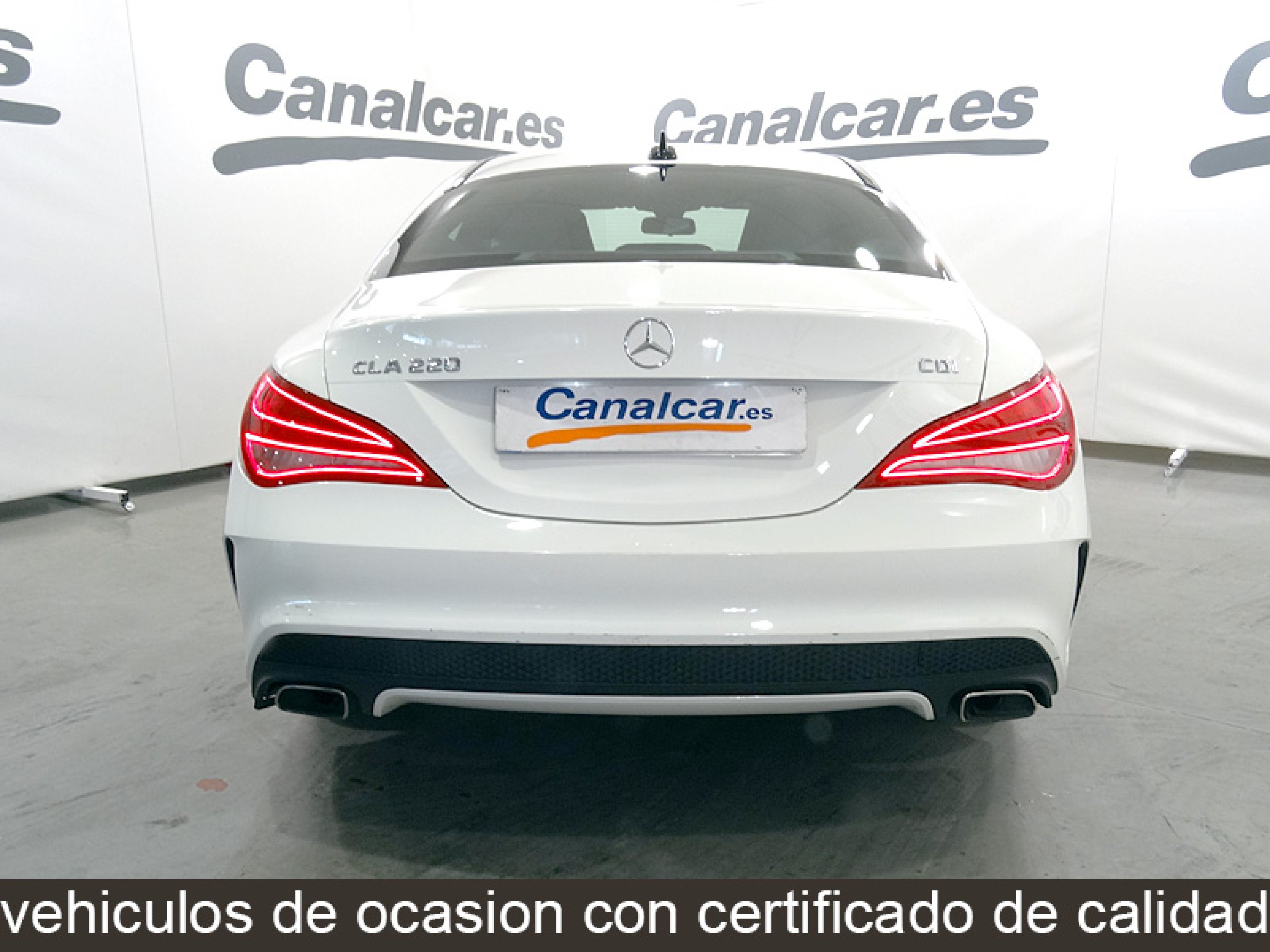 Foto Mercedes-Benz CLA 220 28