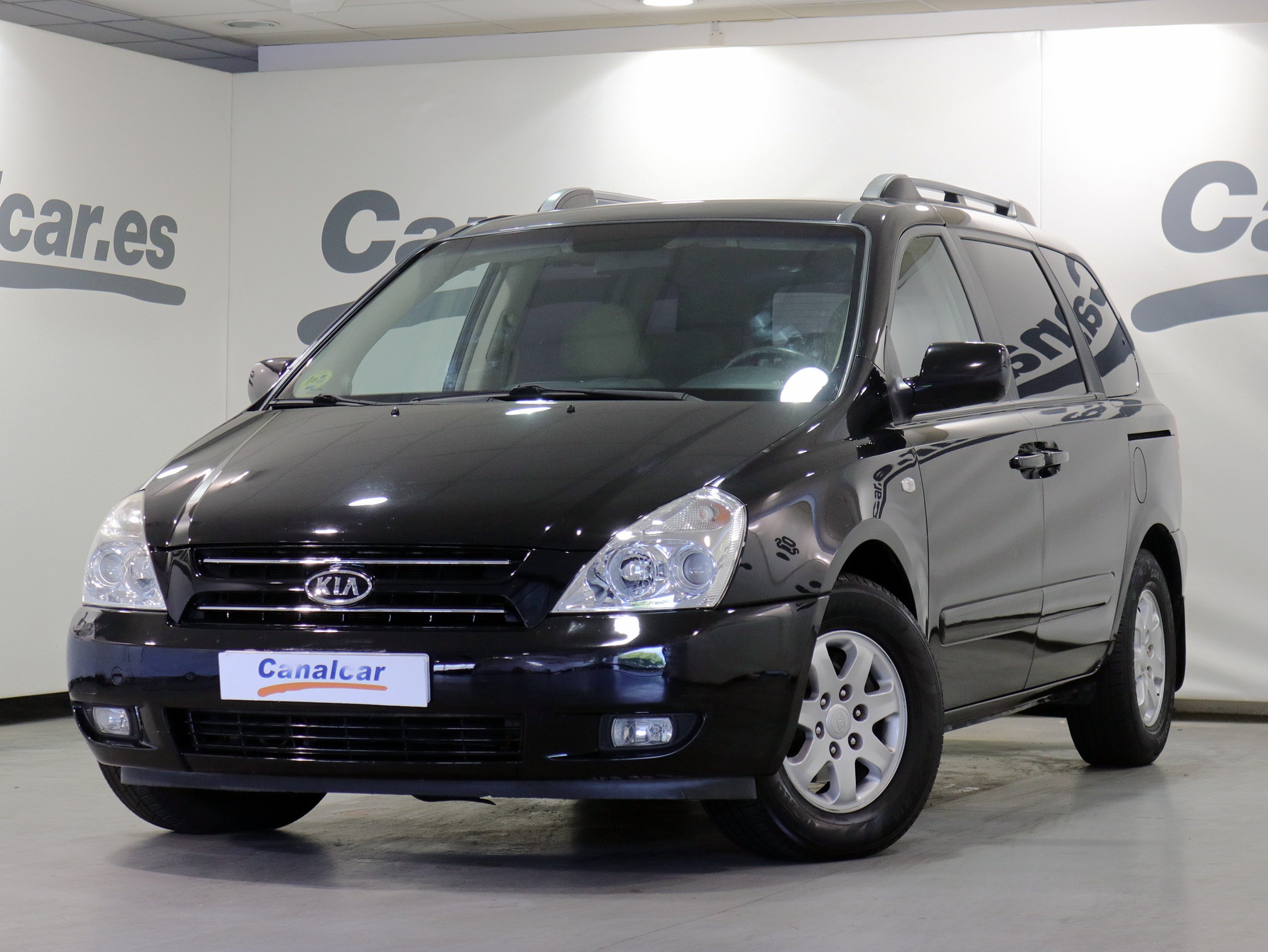 Foto Kia Carnival 1